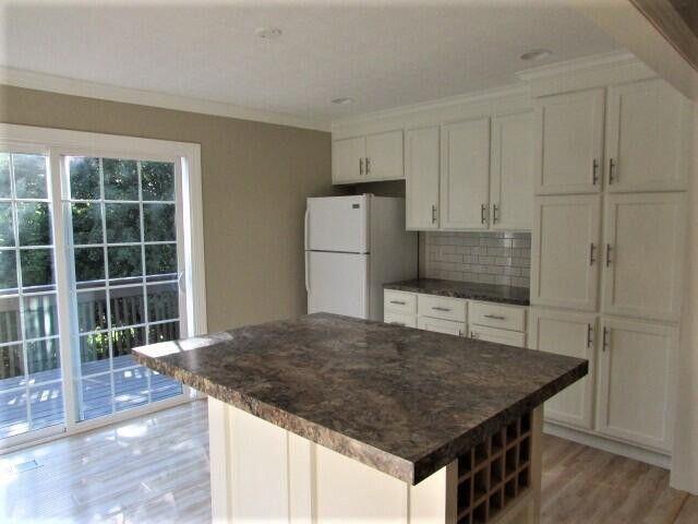 428 Glenview Court