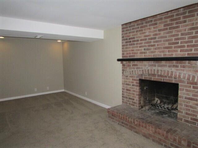 428 Glenview Court