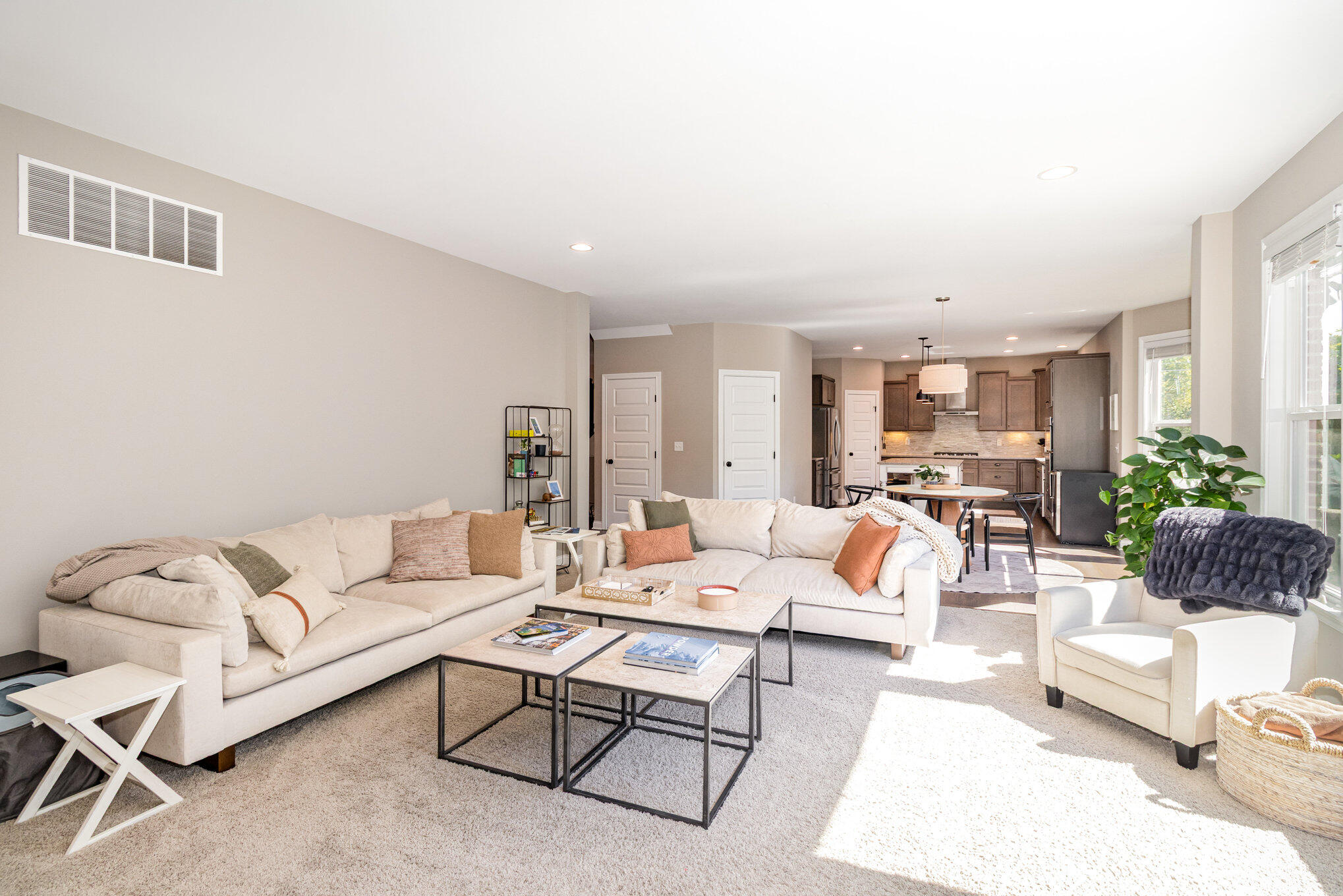 1 Villagrande Boulevard