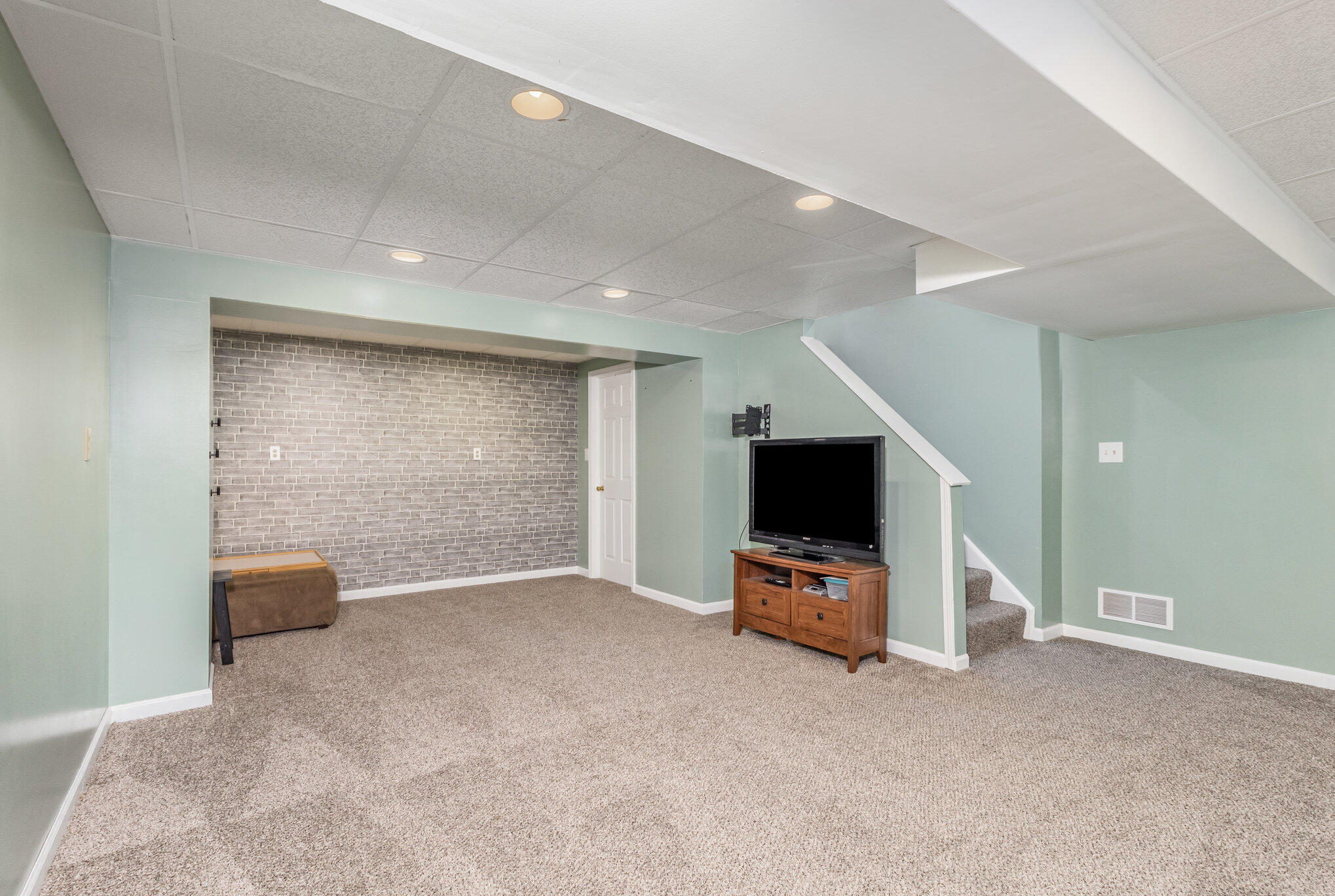 2616 Myrtle Lane