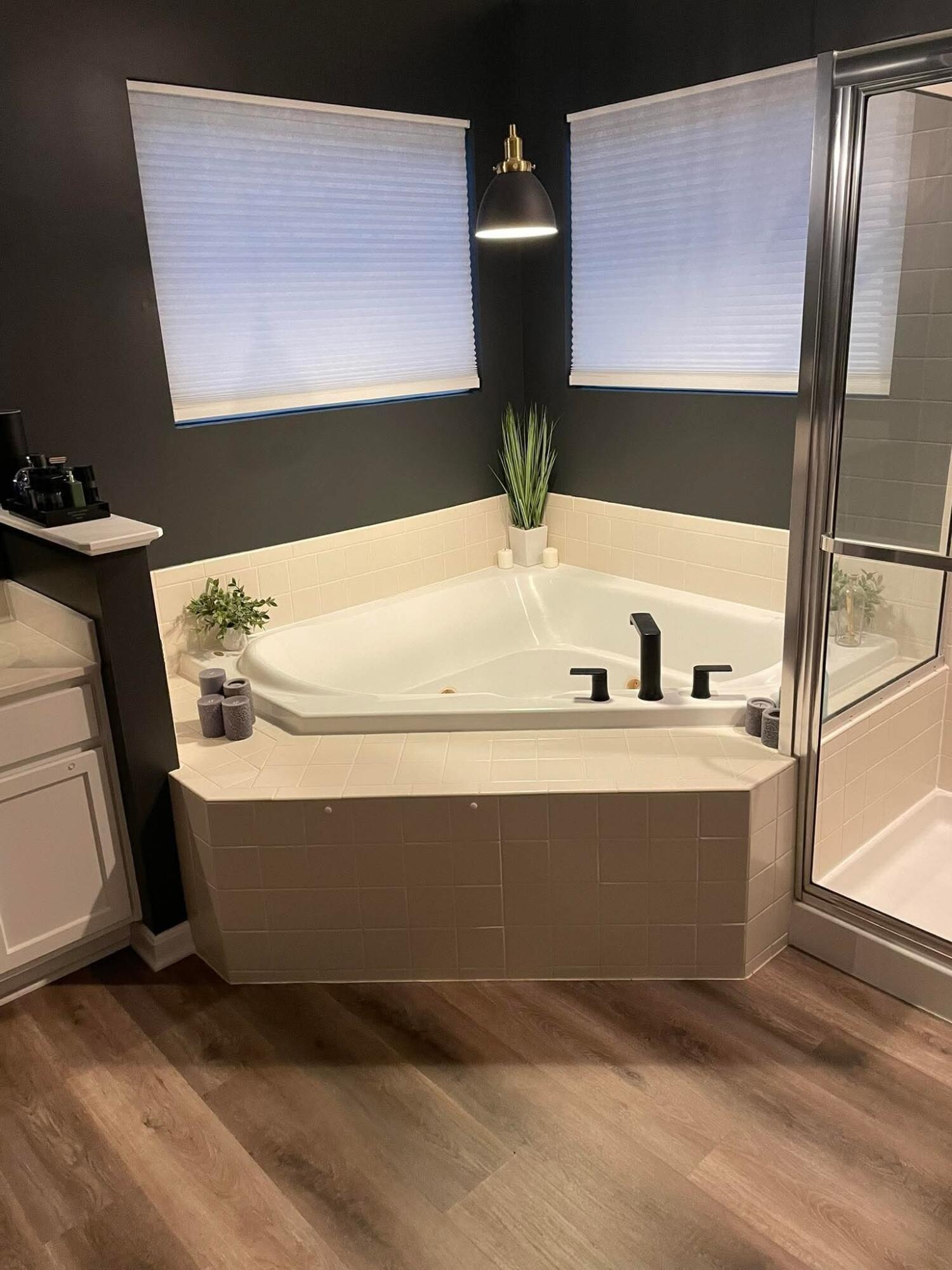 2861 Landings Way, Burlington