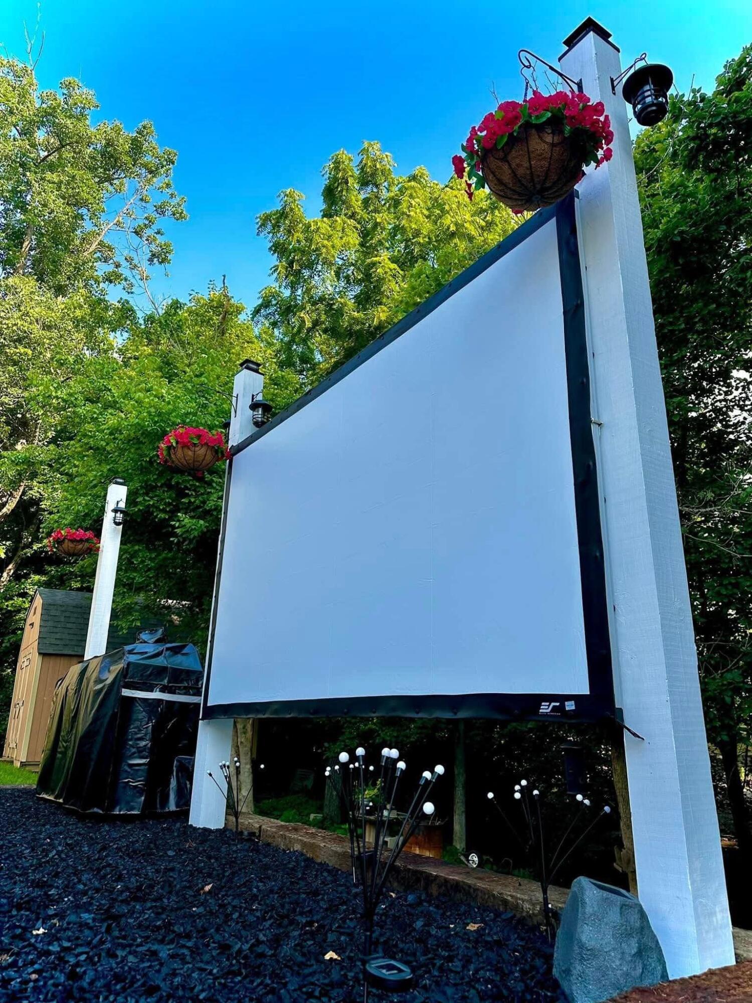 2861 Landings Way, Burlington