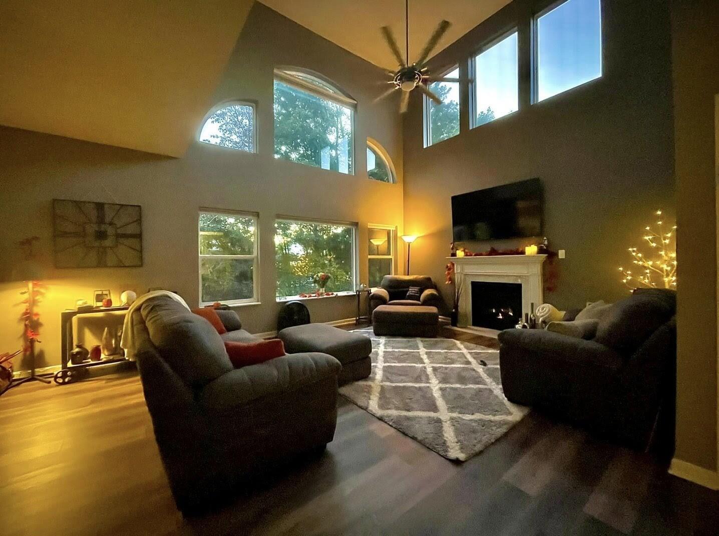 2861 Landings Way, Burlington