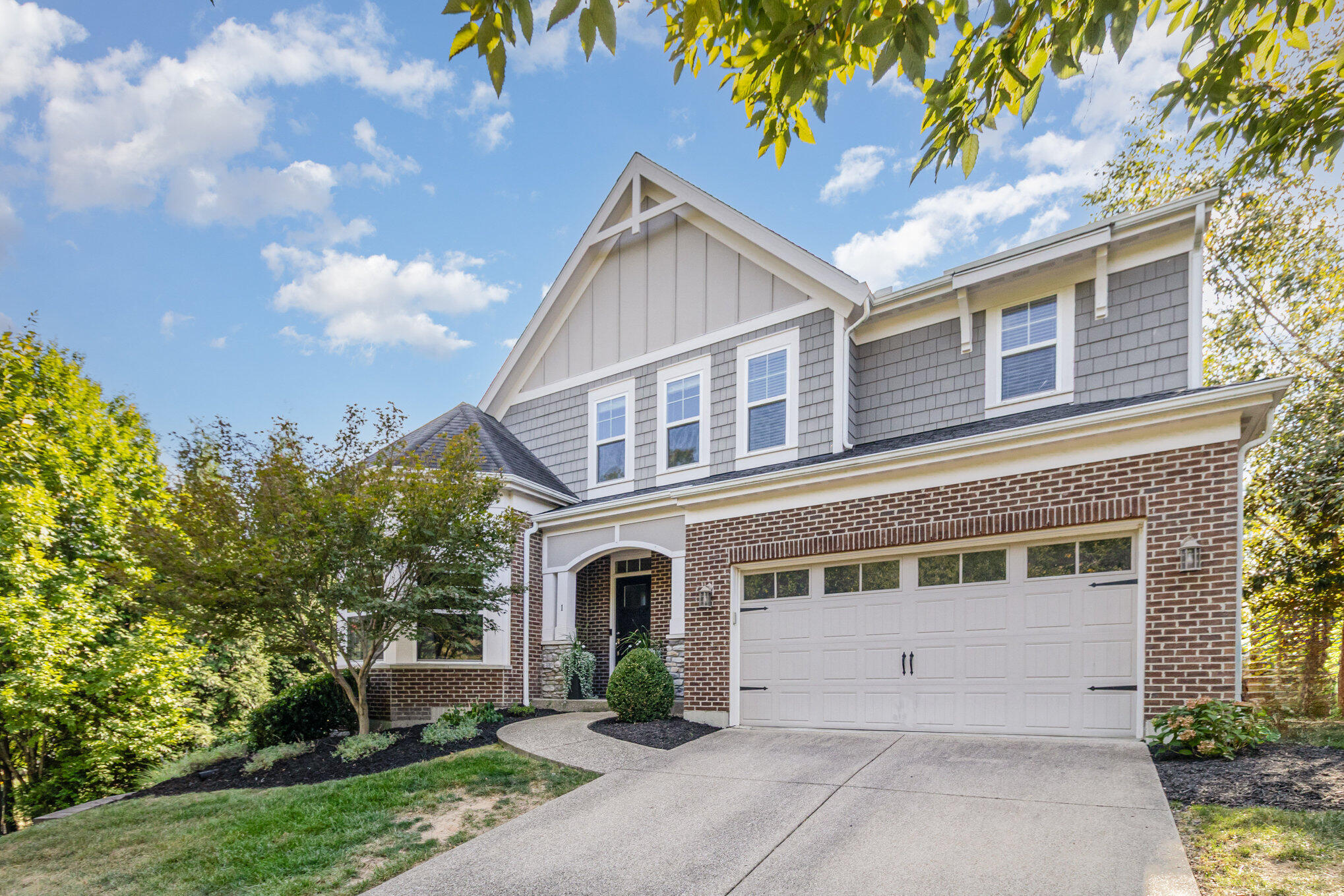 1 Villagrande Boulevard