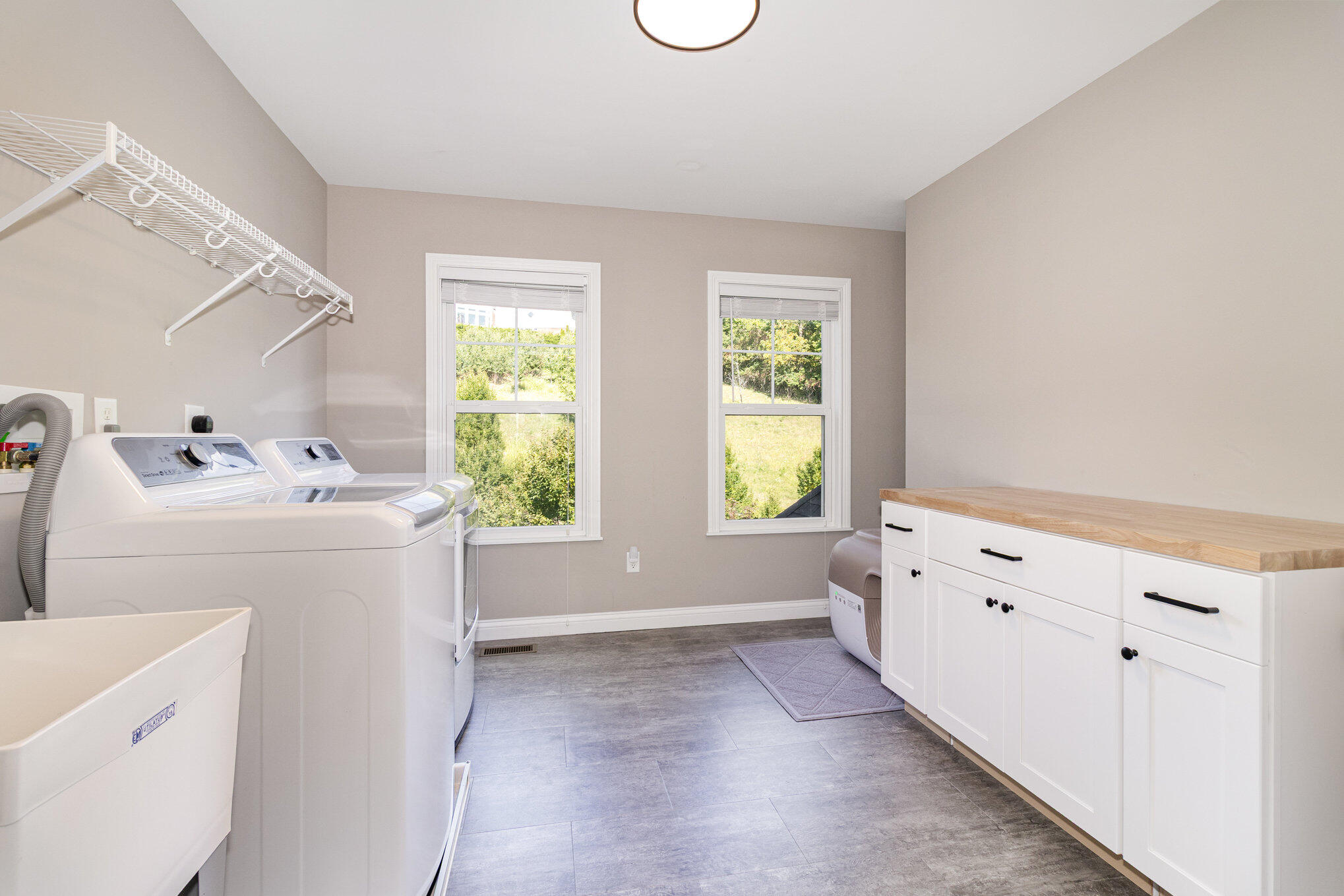 1 Villagrande Boulevard