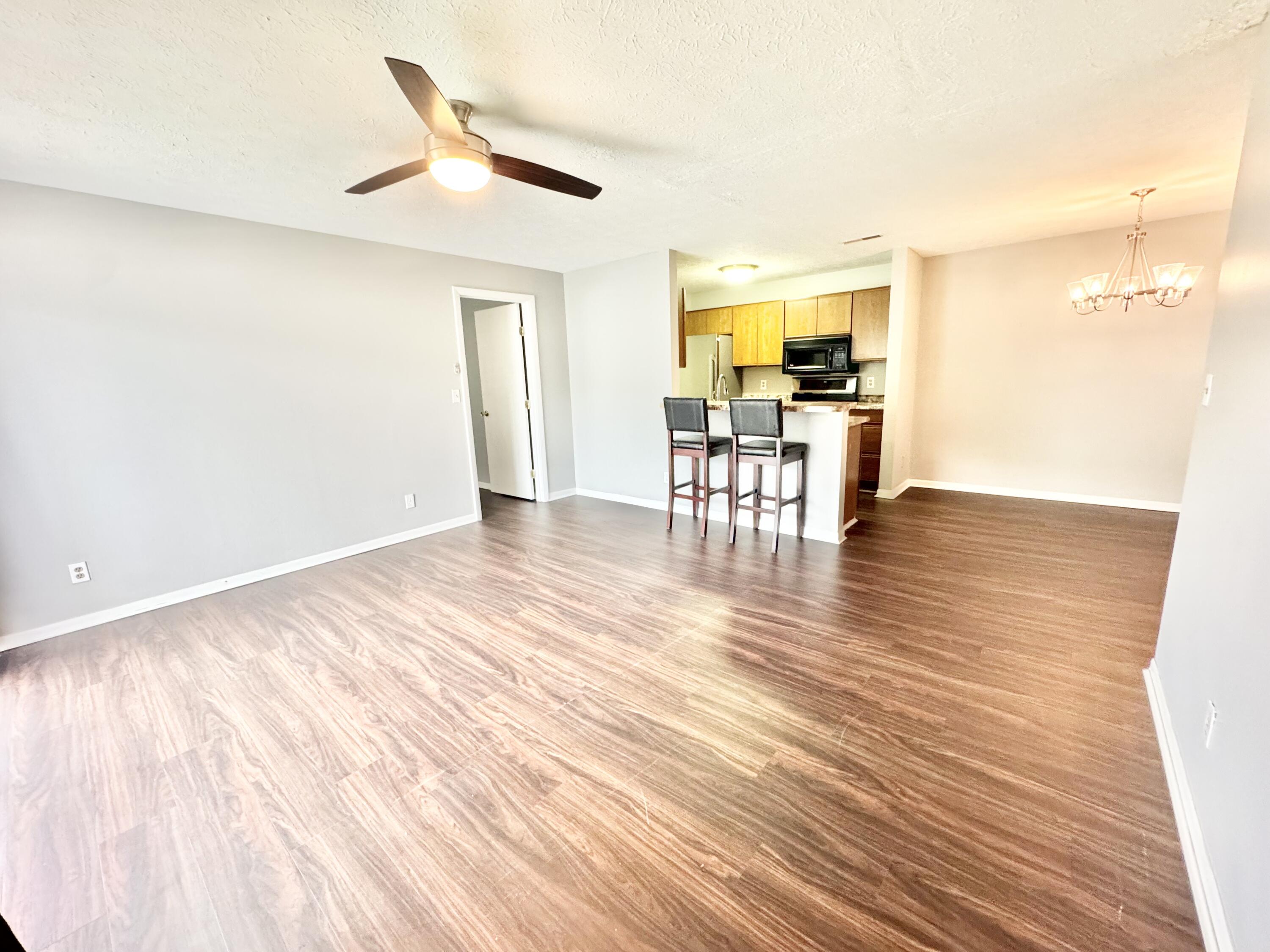 14 Woodland Hills Drive, 8