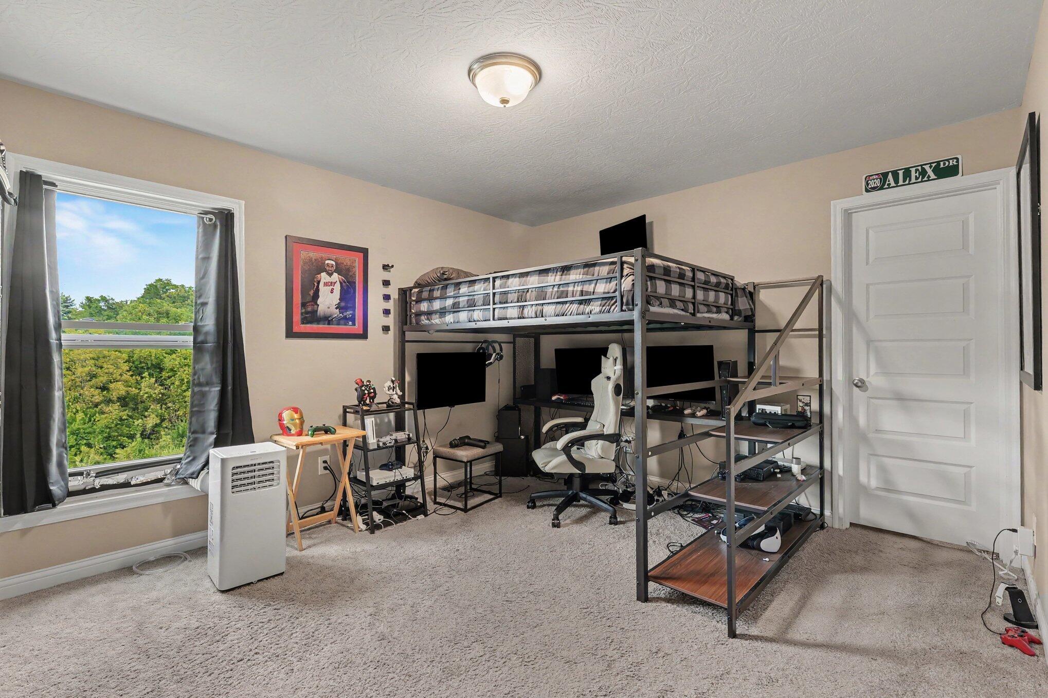 3108 Bentgrass Way
