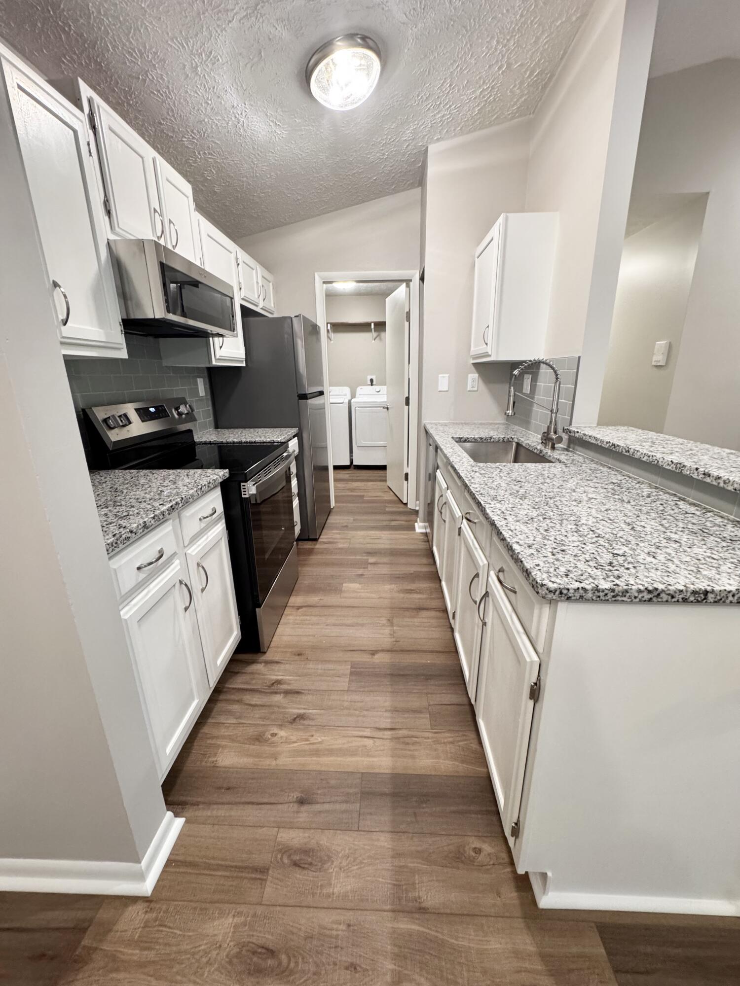 25 Rio Grande Circle, 12