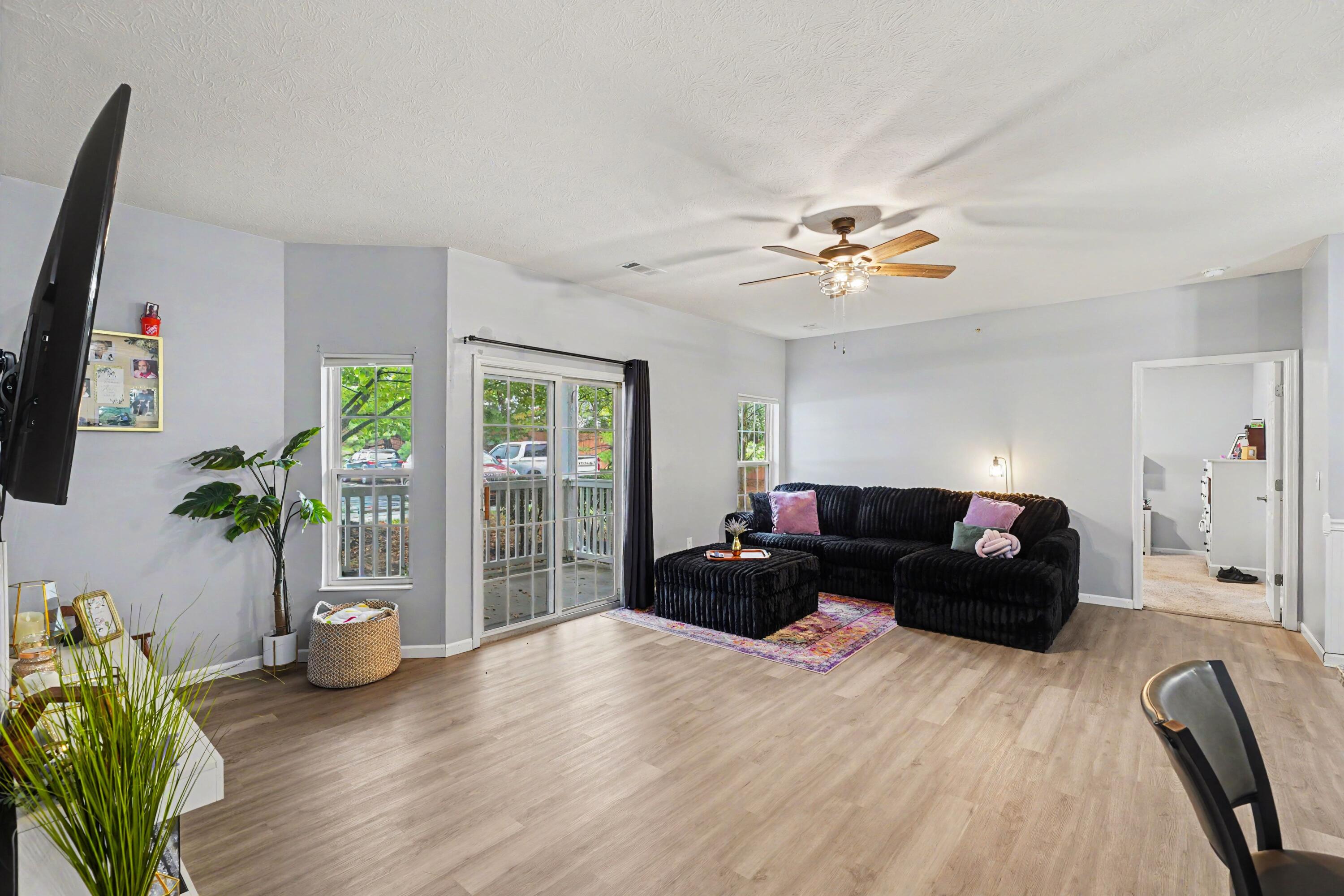 146 Saddlebrook Lane, 568