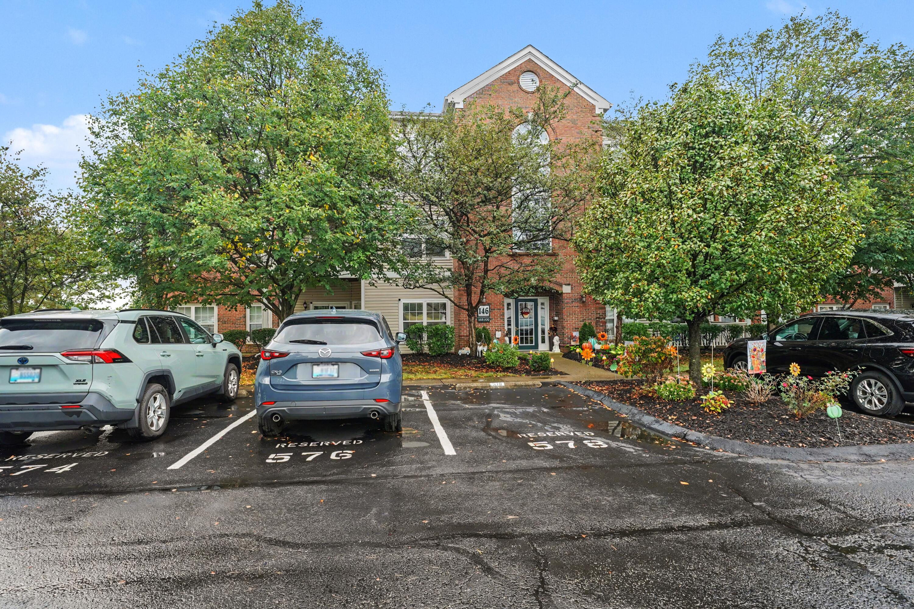 146 Saddlebrook Lane, 568