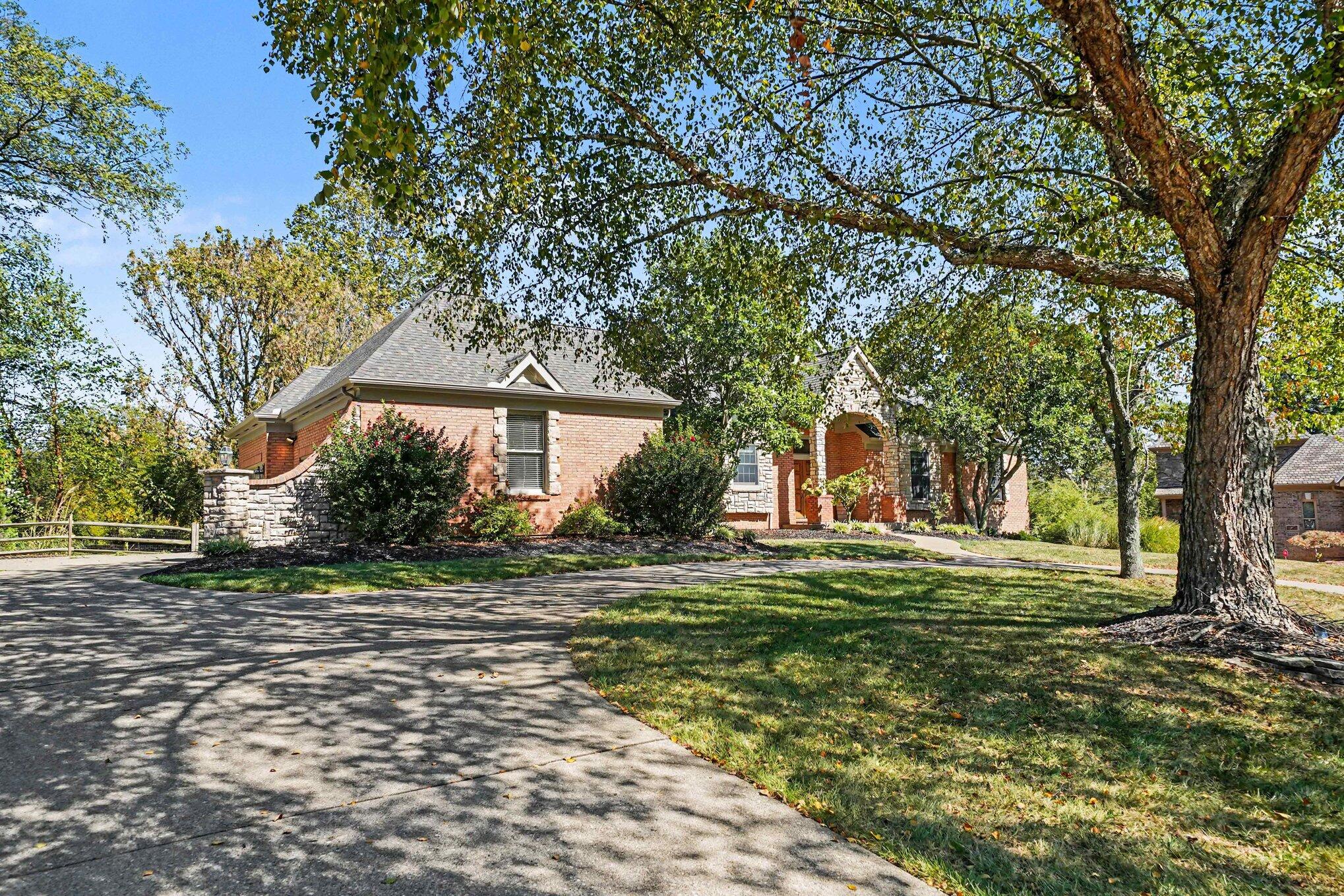 842 Bay Colt Lane