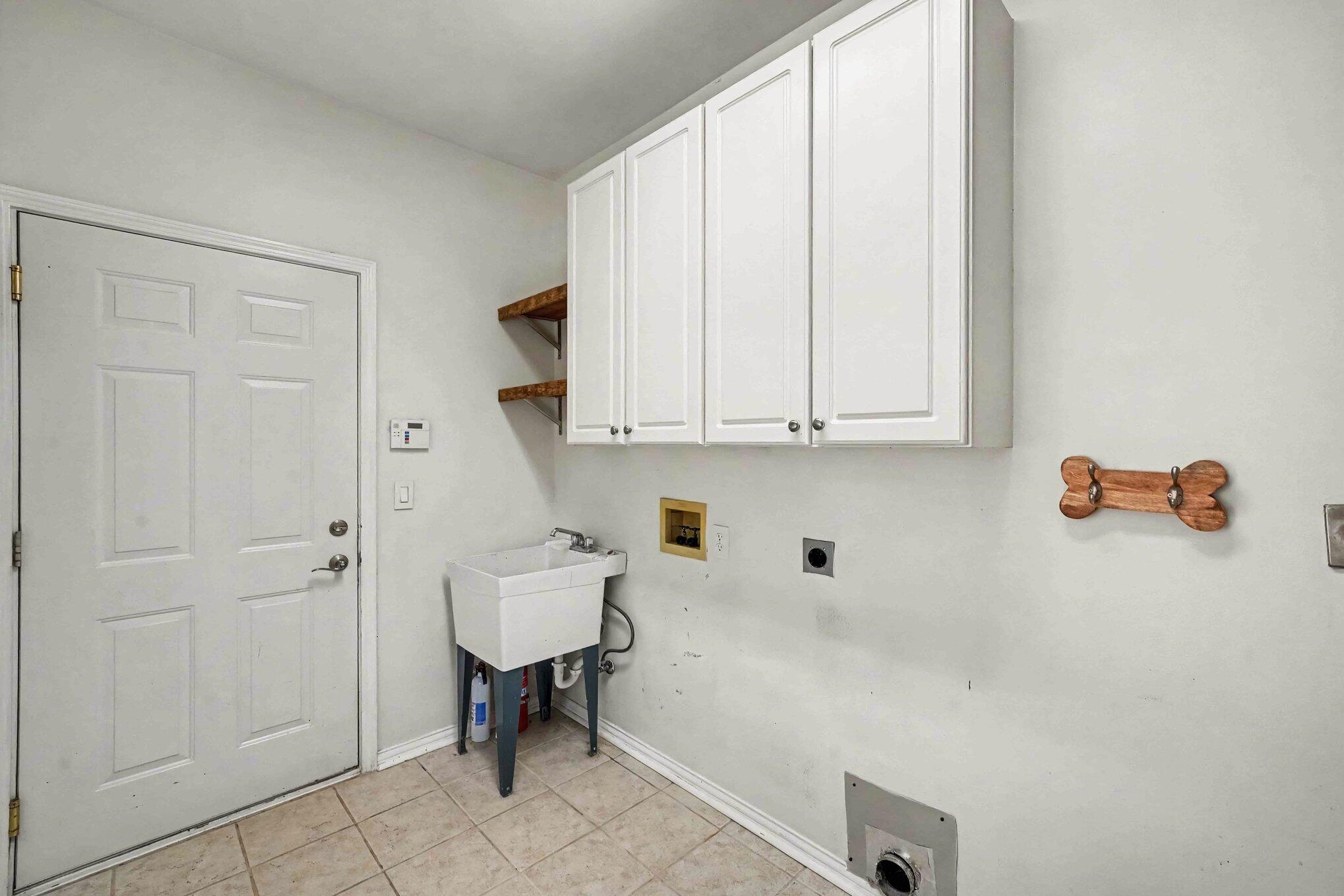 842 Bay Colt Lane