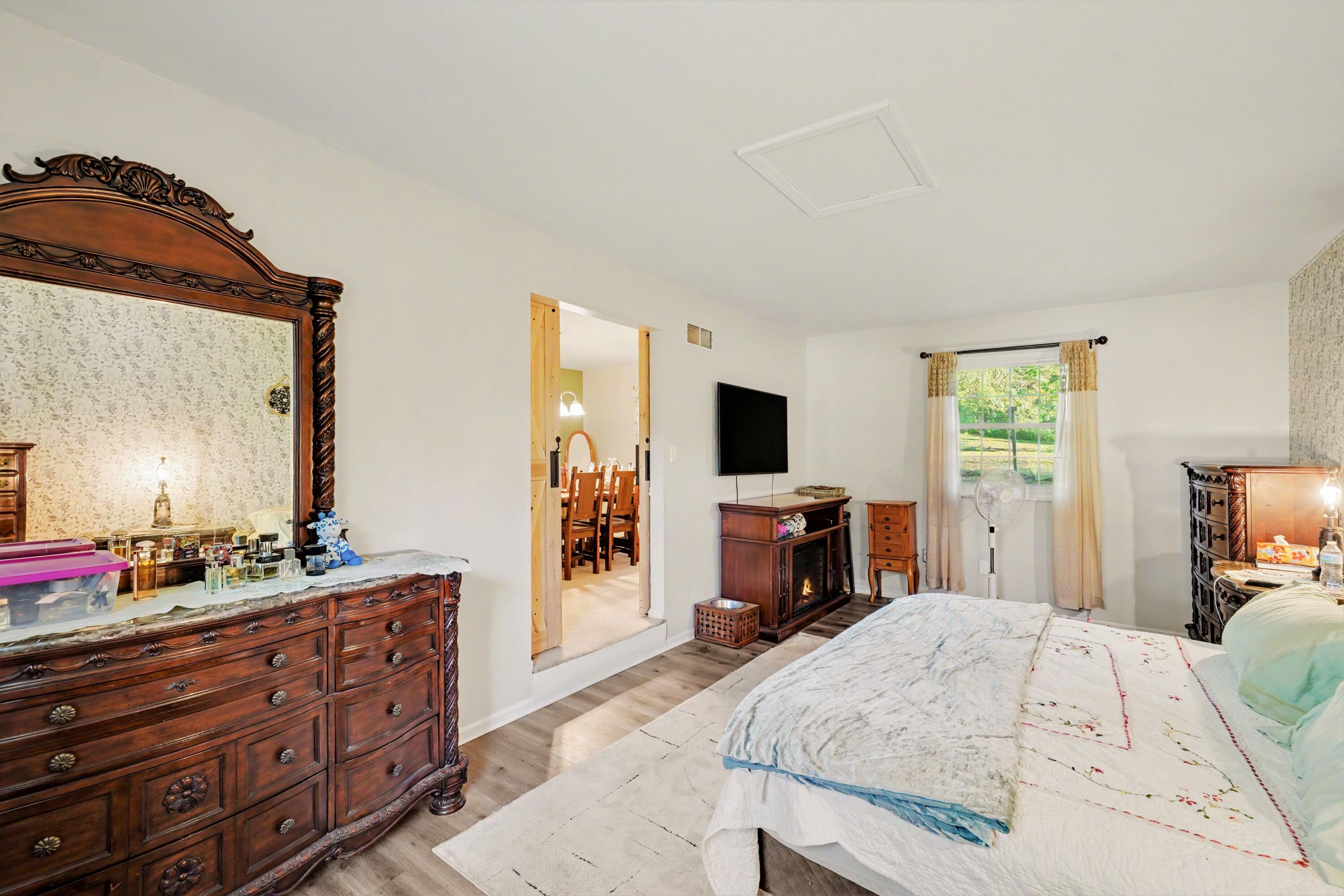 729 Mount Zion Road