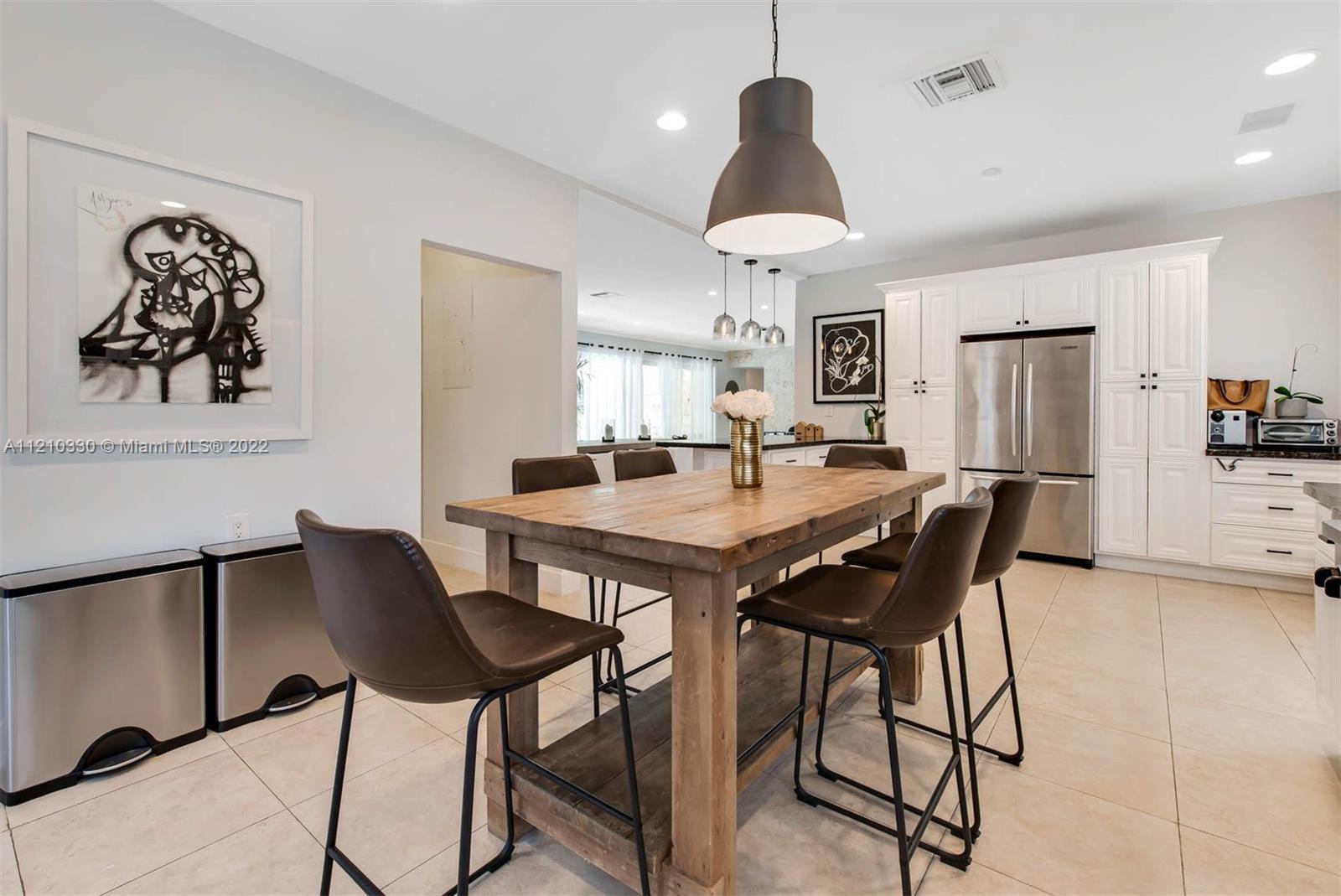 49 N Shore Dr