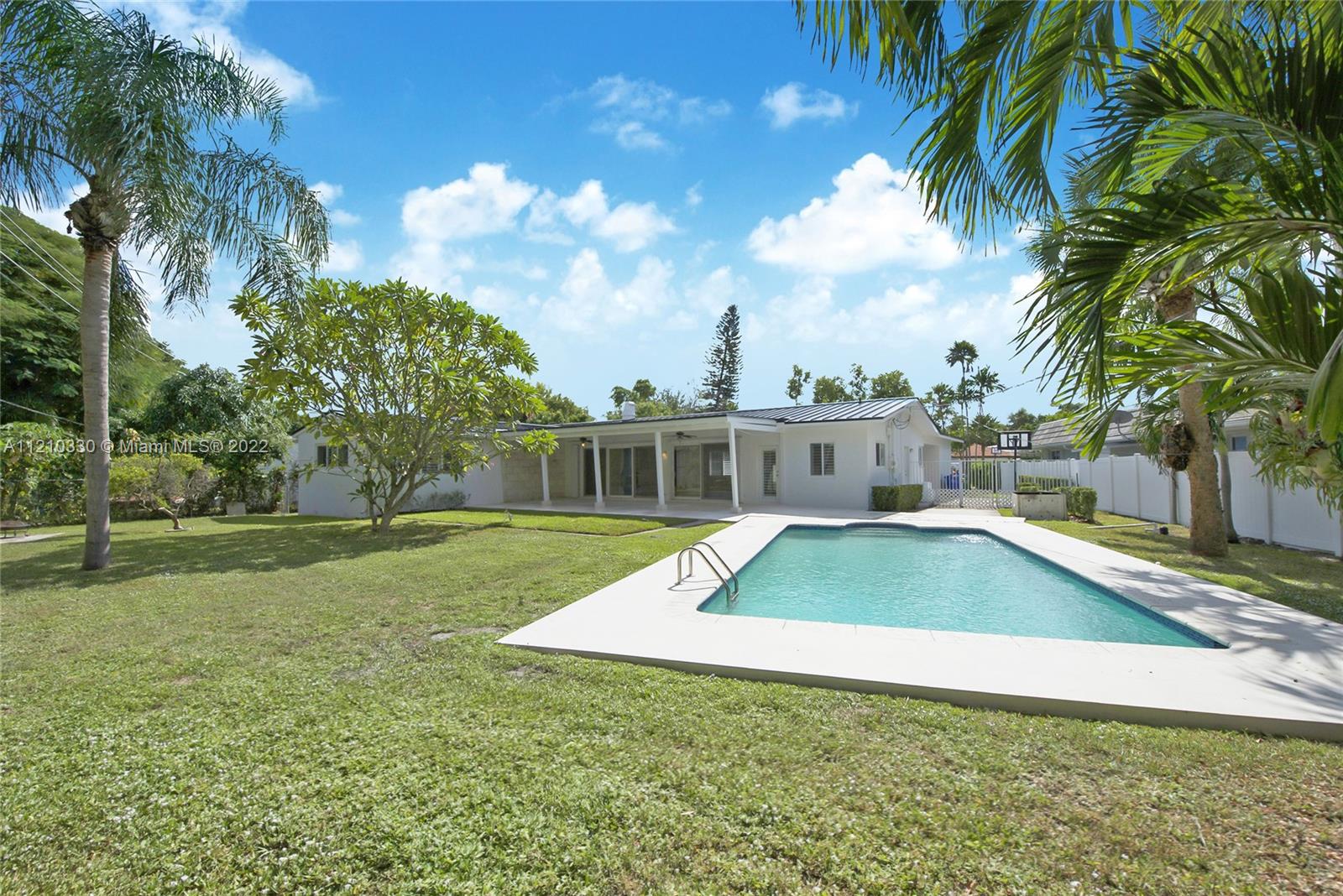 49 N Shore Dr