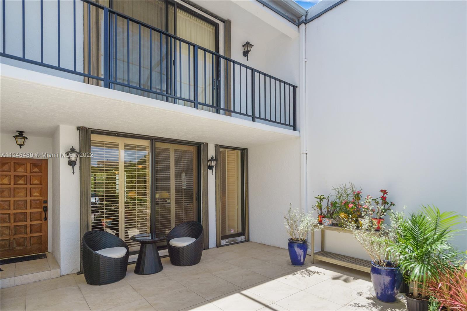 265 Grapetree Dr Unit: 111