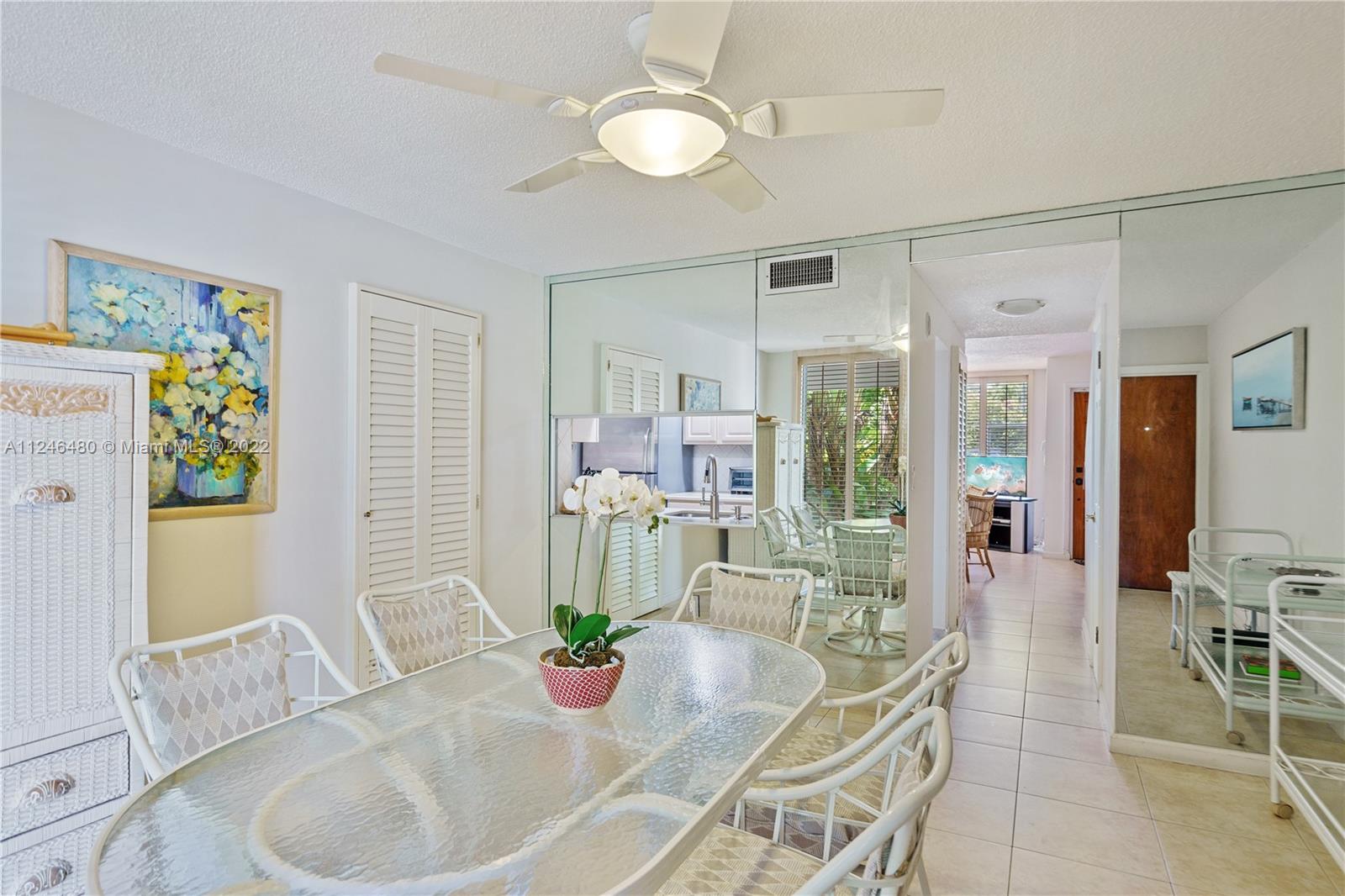 265 Grapetree Dr Unit: 111