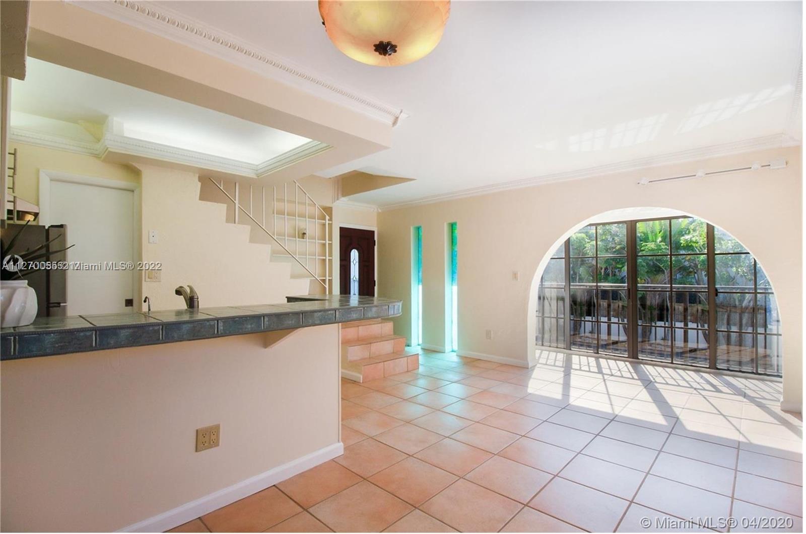 230 Sunrise Dr Unit: 6