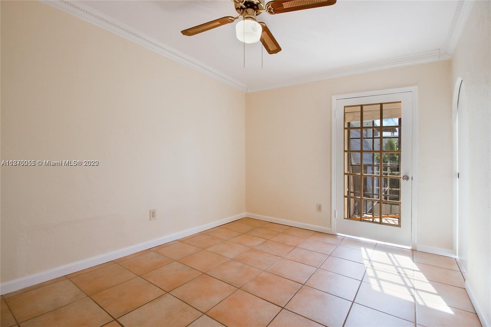 230 Sunrise Dr Unit: 6
