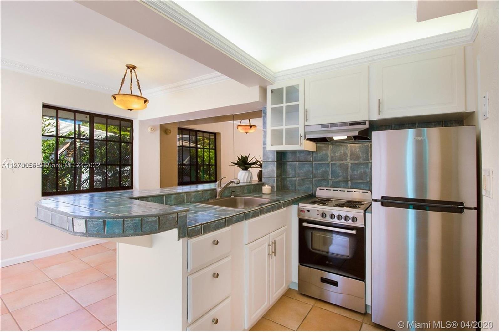 230 Sunrise Dr Unit: 6