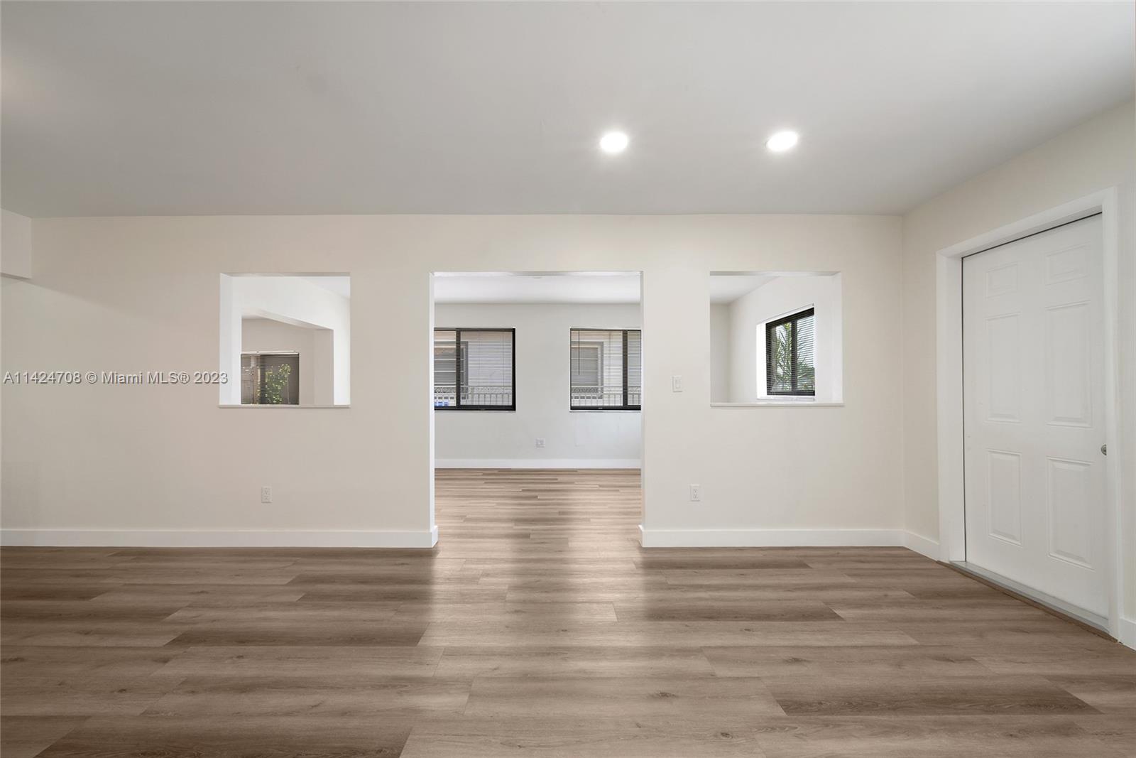 1881 NW 36th Ave Unit: .