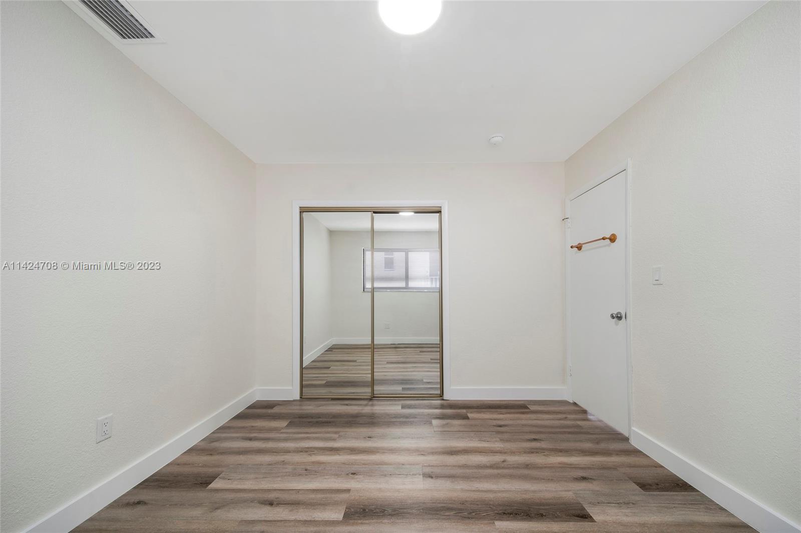 1881 NW 36th Ave Unit: .