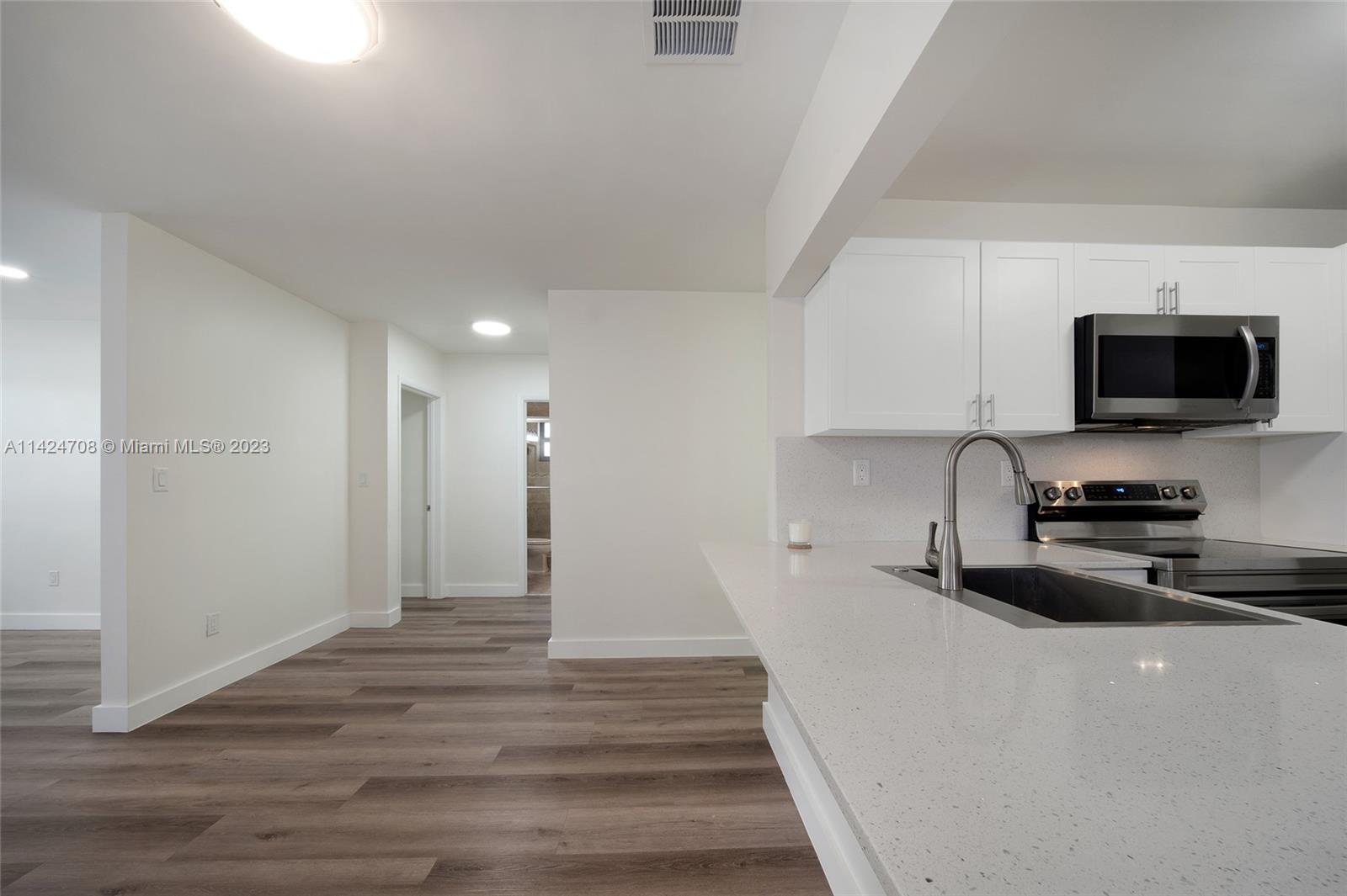 1881 NW 36th Ave Unit: .