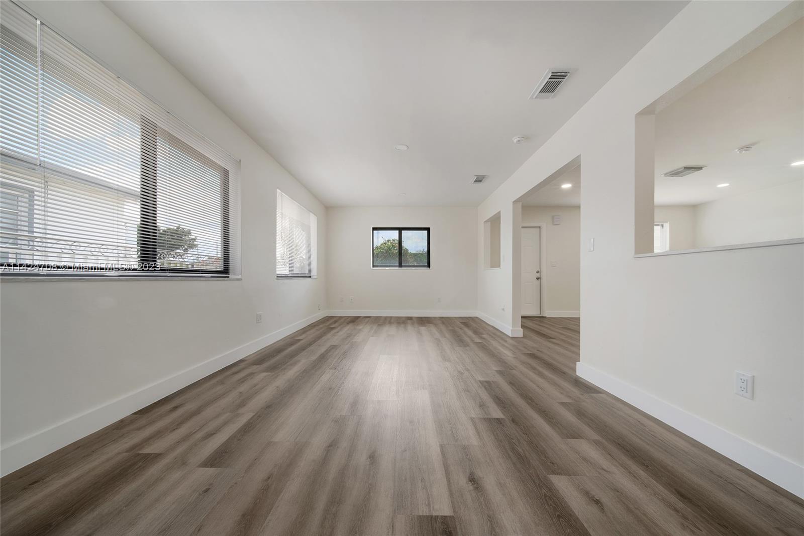1881 NW 36th Ave Unit: .