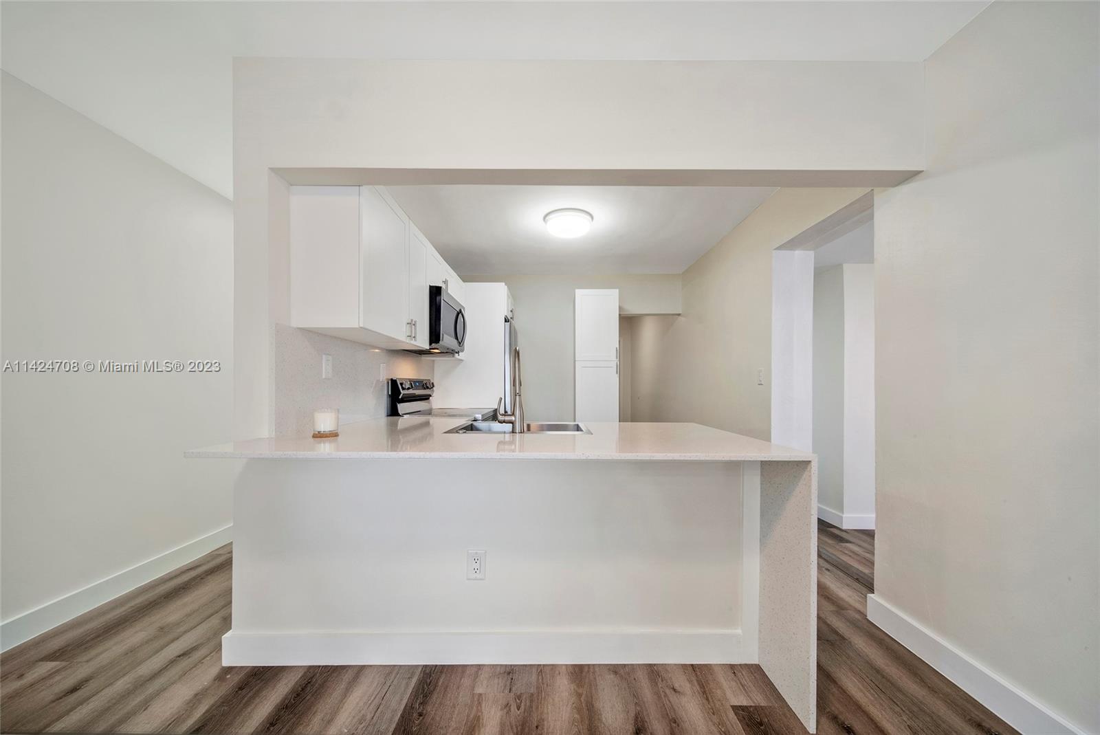 1881 NW 36th Ave Unit: .