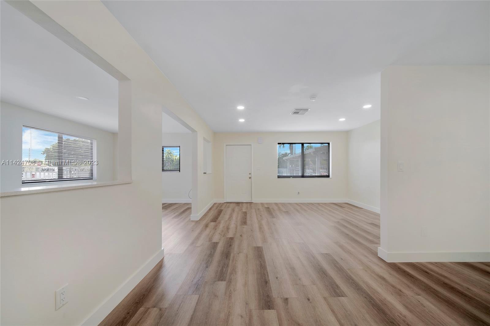 1881 NW 36th Ave Unit: .
