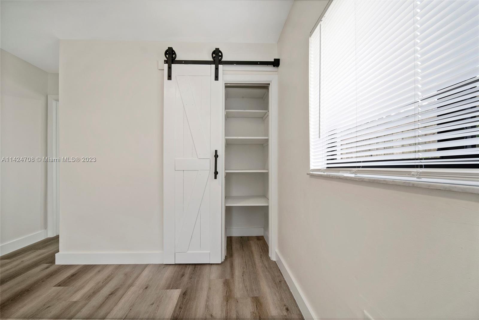 1881 NW 36th Ave Unit: .