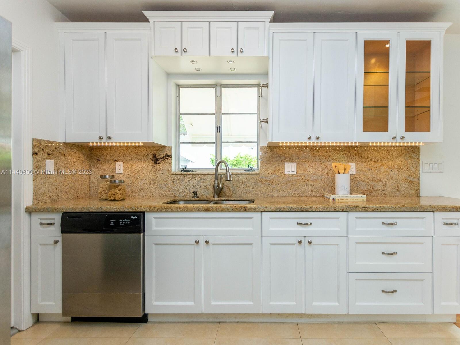 3141 Jefferson St Unit: .