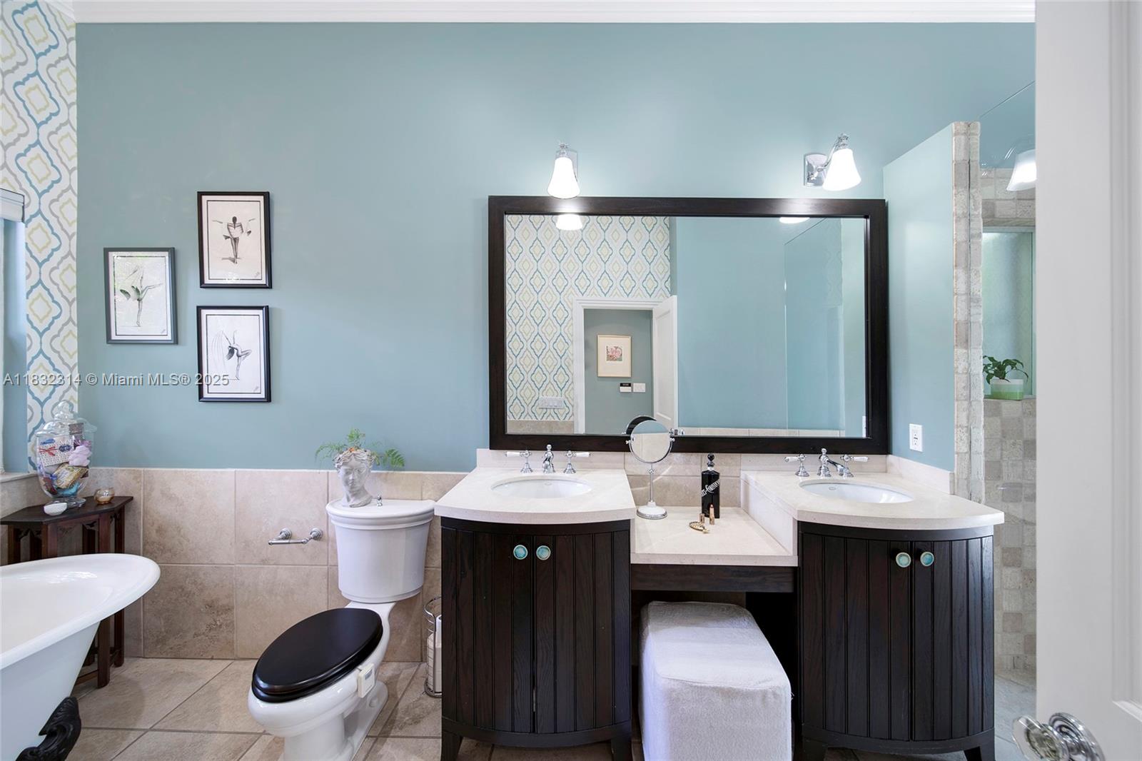 6645 SW 73rd Ct Unit: .