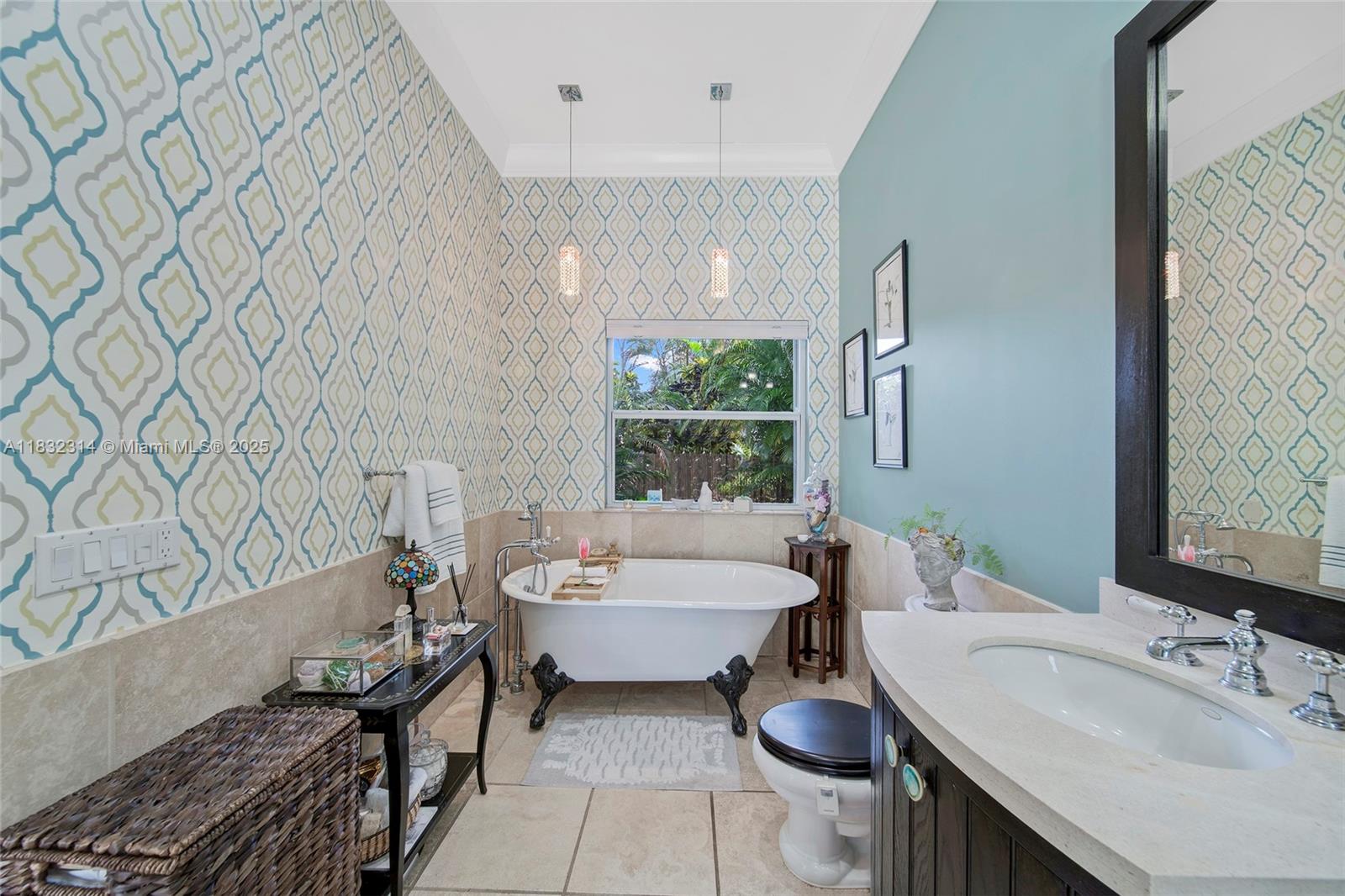 6645 SW 73rd Ct Unit: .