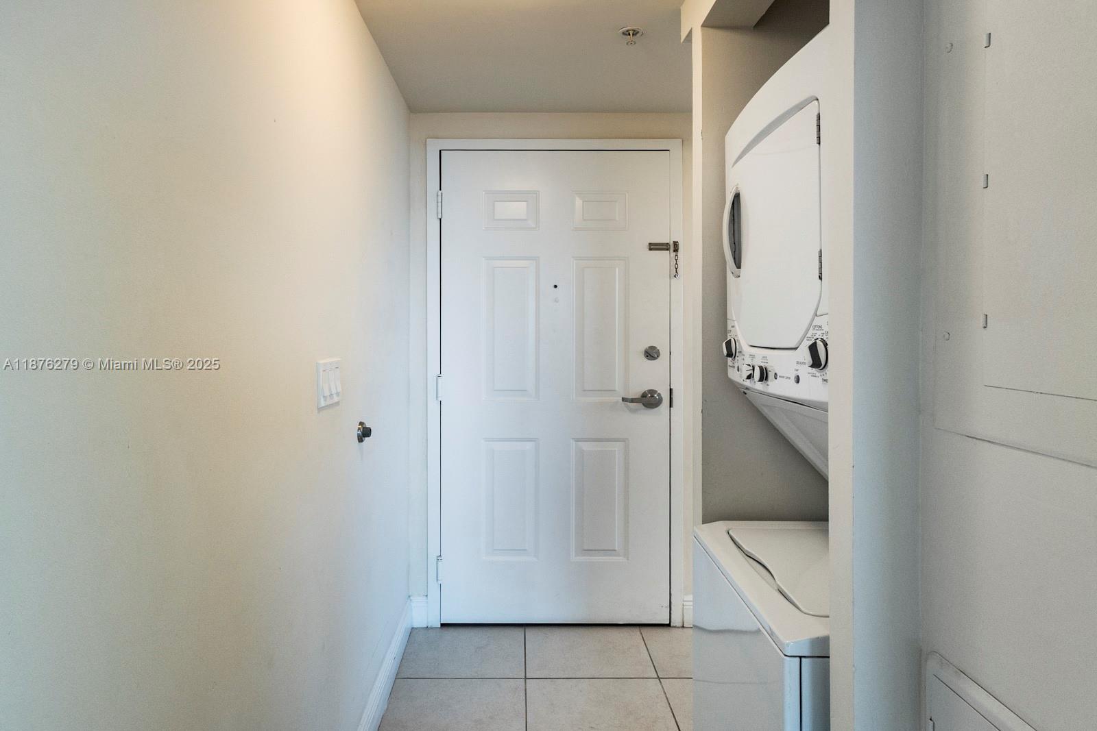 2350 SW 27th Ave # 1100