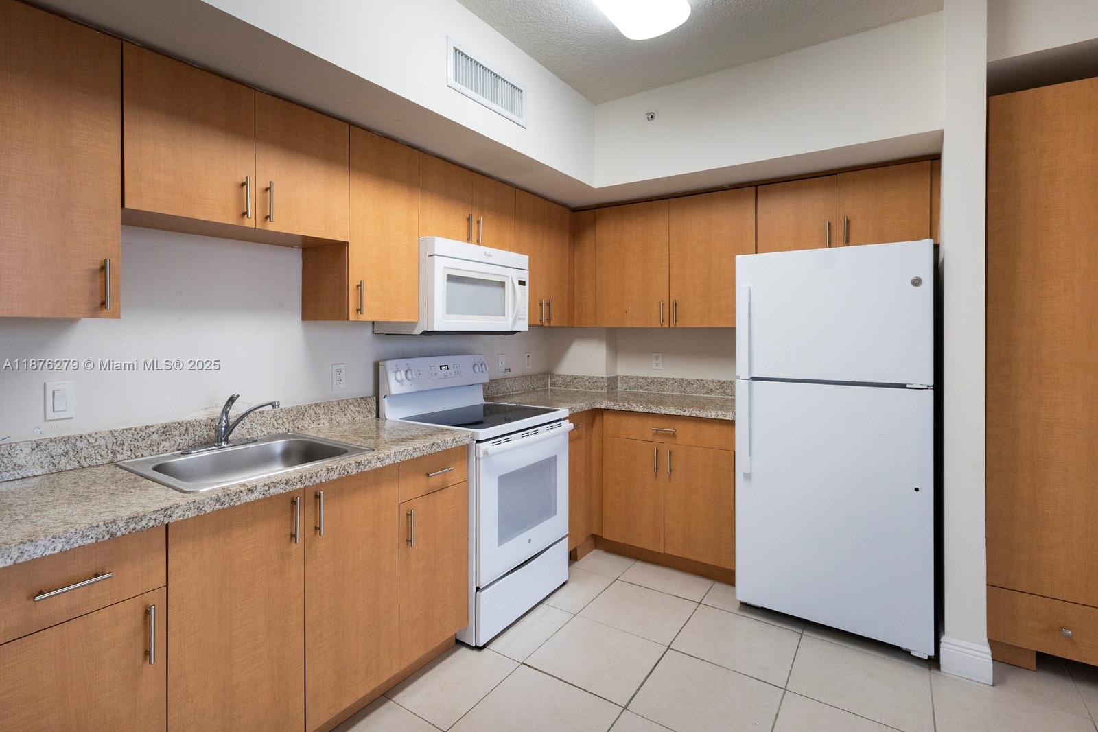 2350 SW 27th Ave # 1100