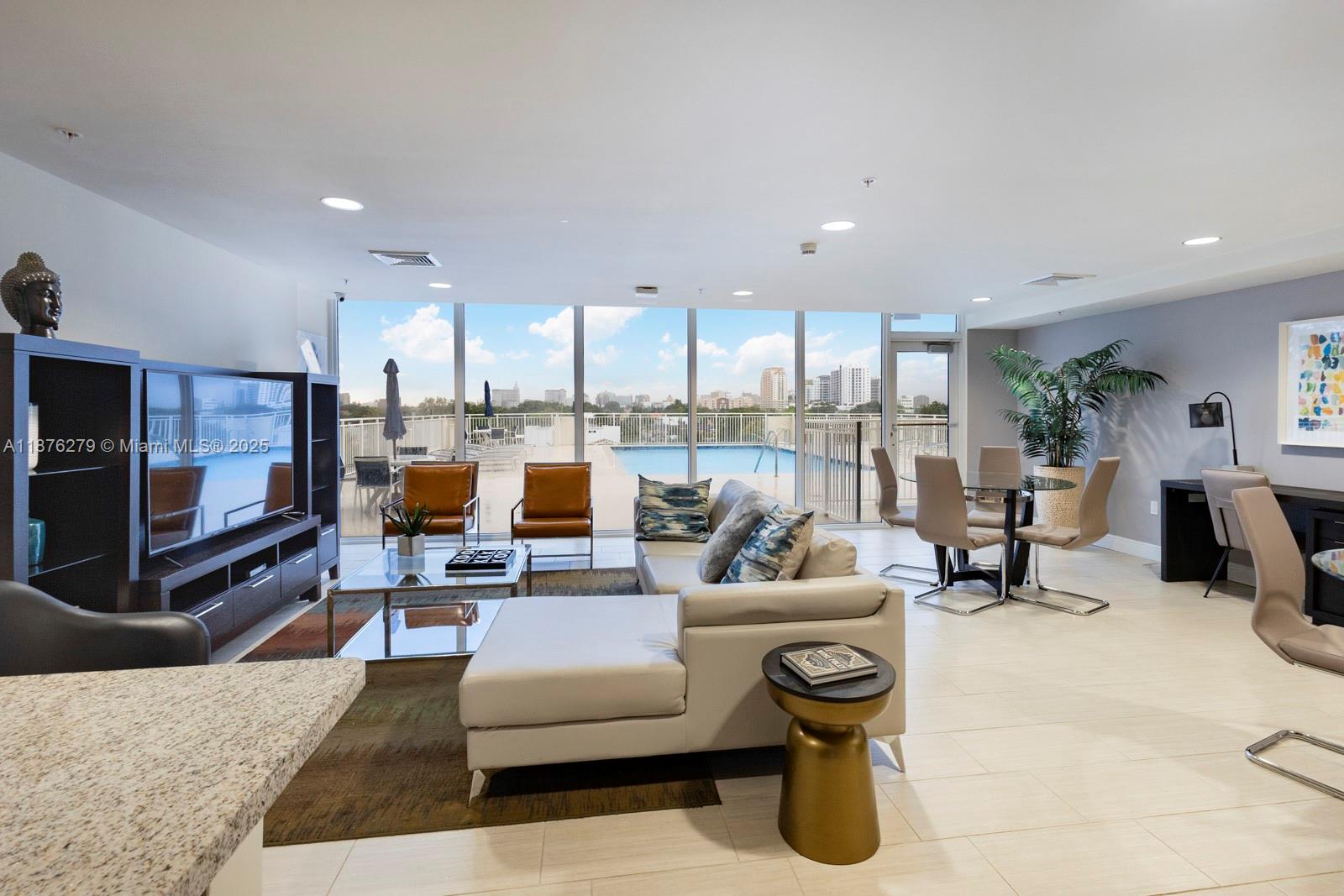 2350 SW 27th Ave # 1100