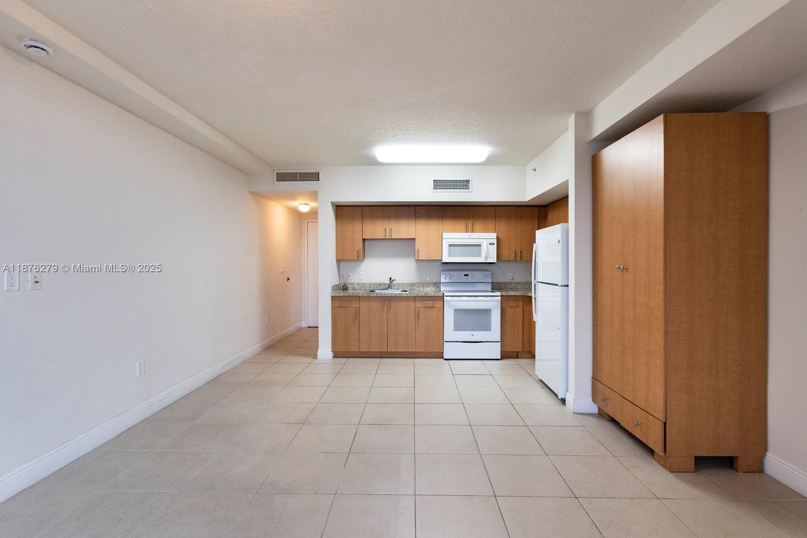 2350 SW 27th Ave # 1100