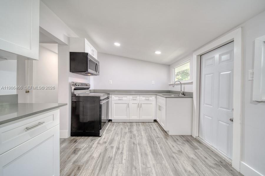 3353 SW 23rd Ter # 3355