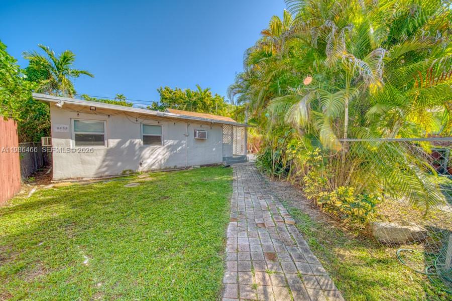 3353 SW 23rd Ter # 3355