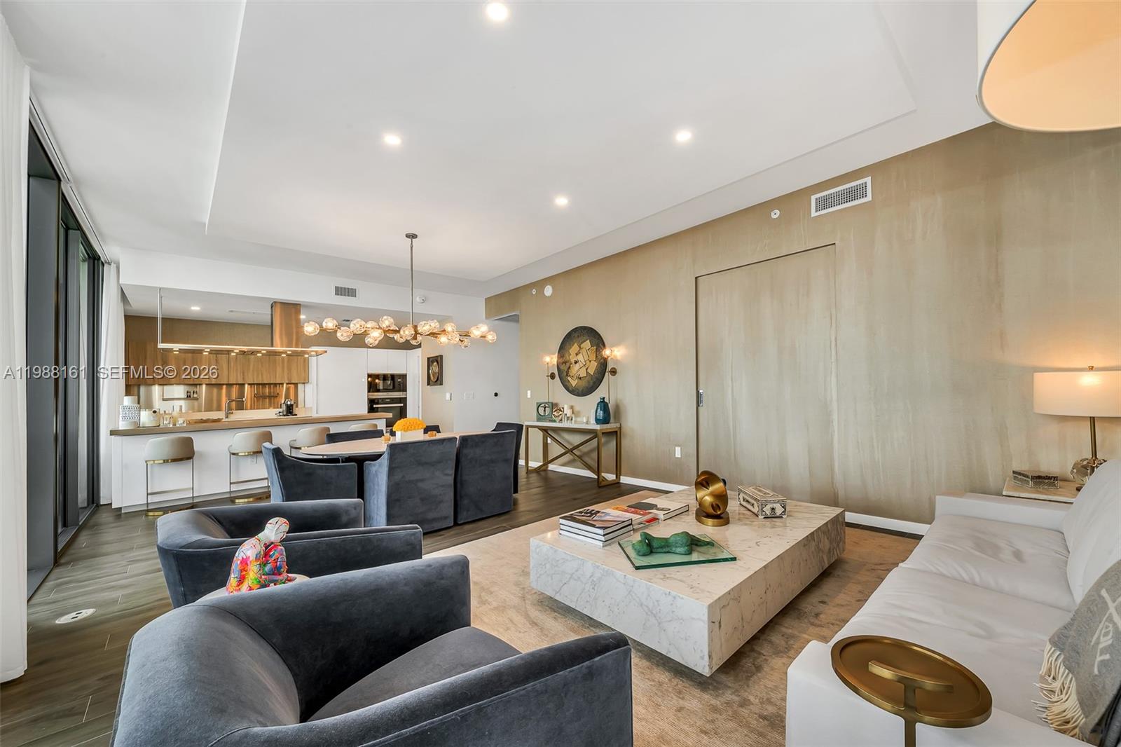 1000 Brickell Plz Unit: PH5807