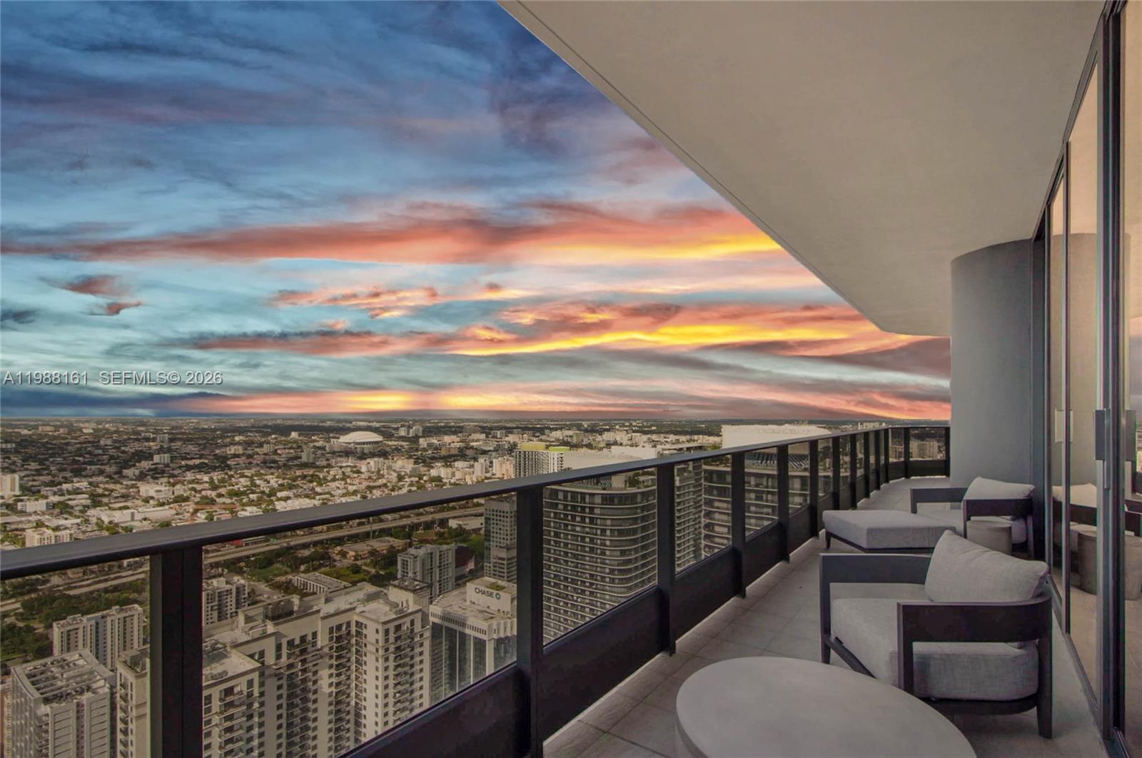 1000 Brickell Plz Unit: PH5807