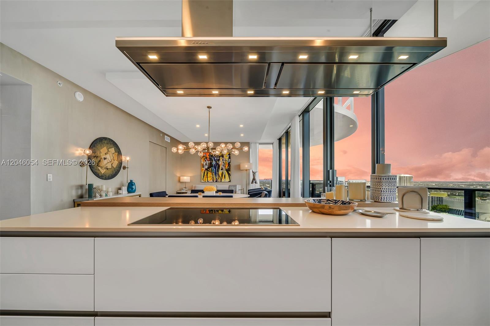 1000 Brickell Plz Unit: PH5807