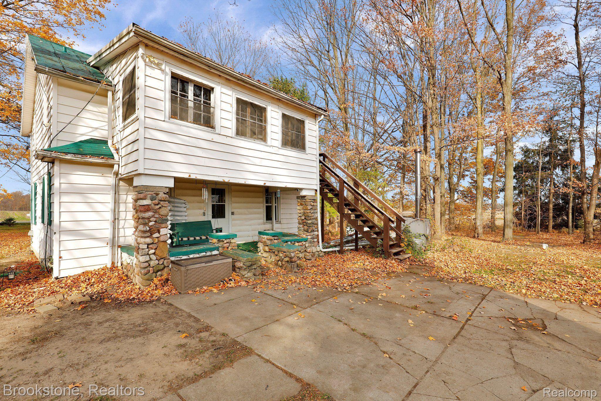 328 N ONONDAGA Road