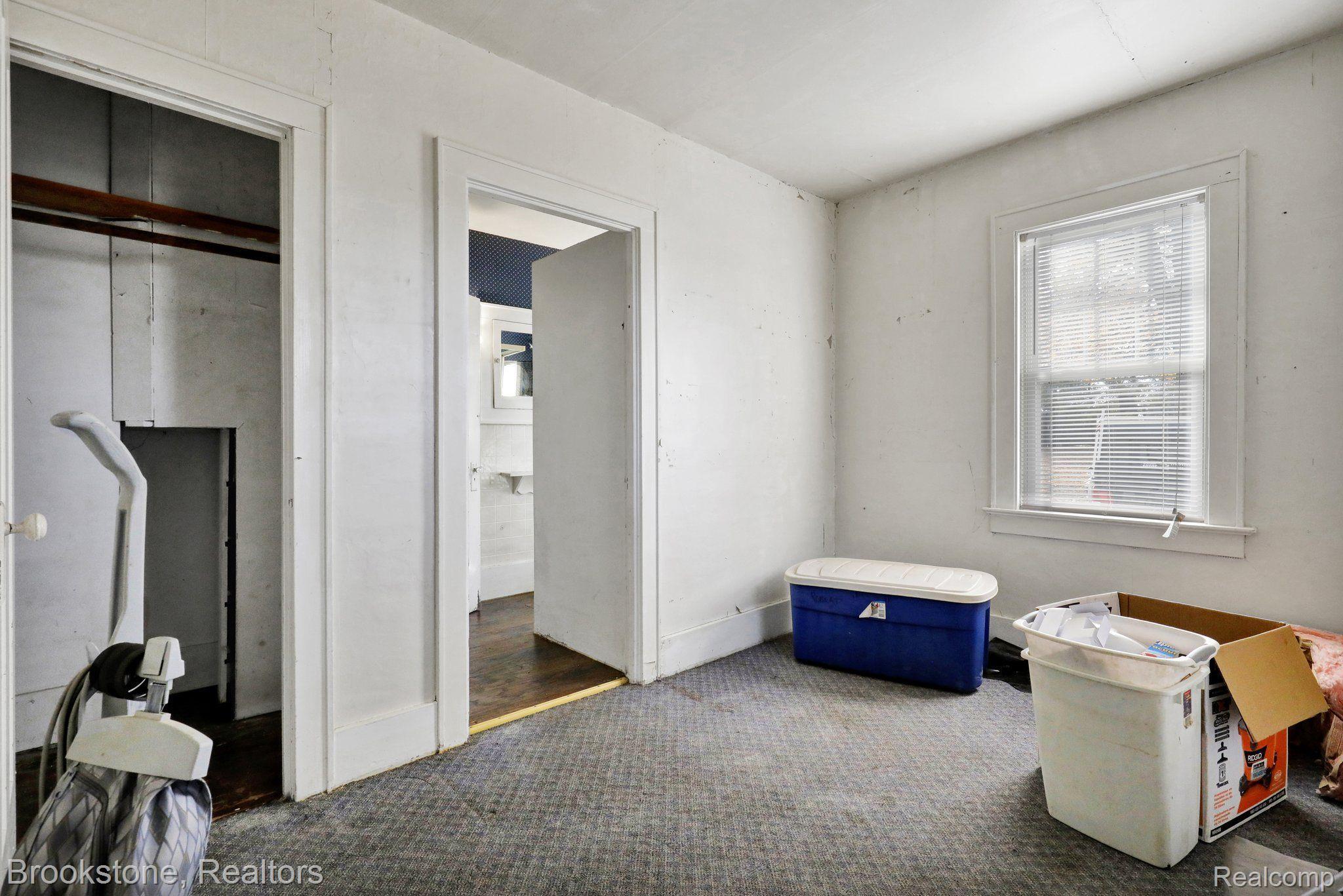 328 N ONONDAGA Road