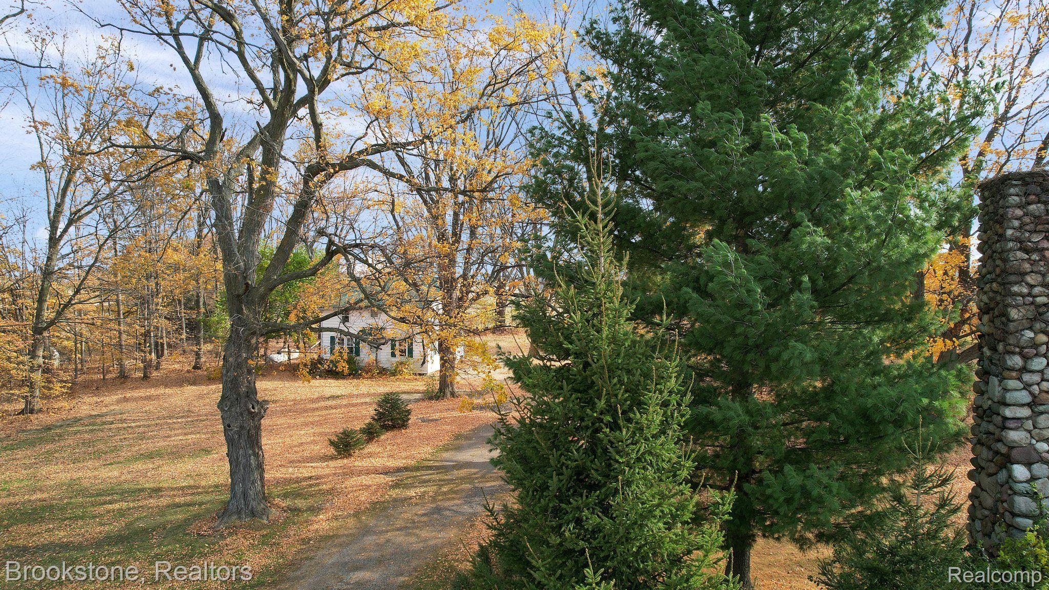 328 N ONONDAGA Road
