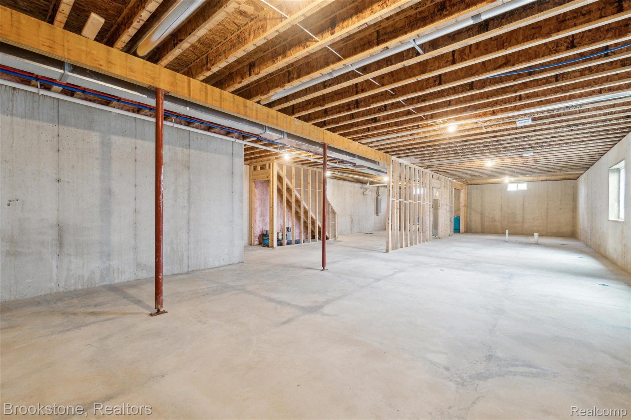 4050 CAYMAN Drive