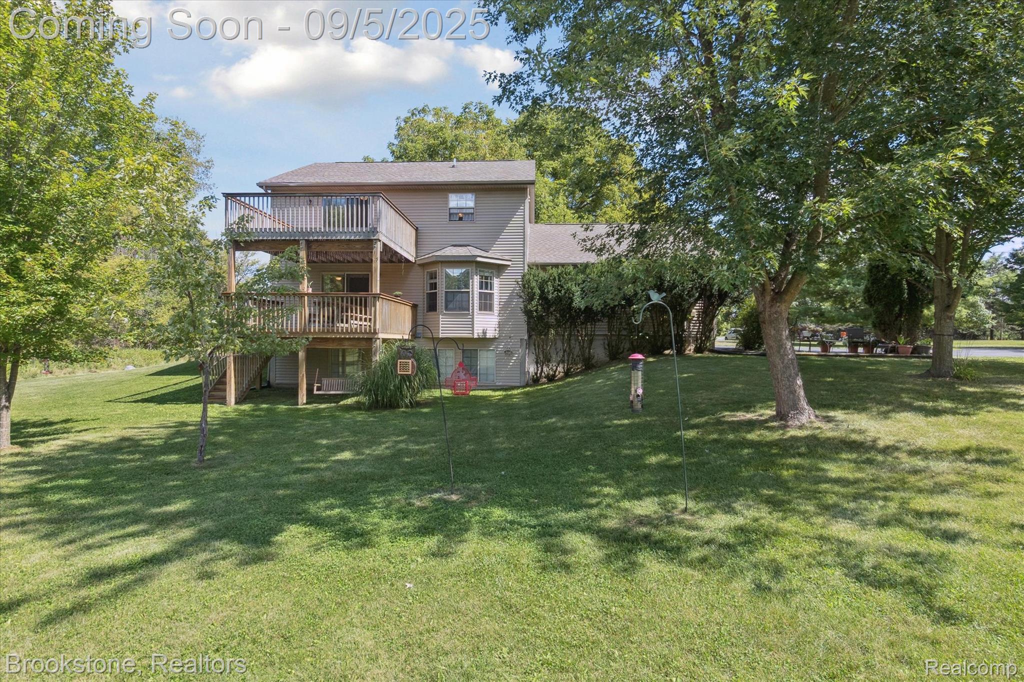 13962 Beardslee Road