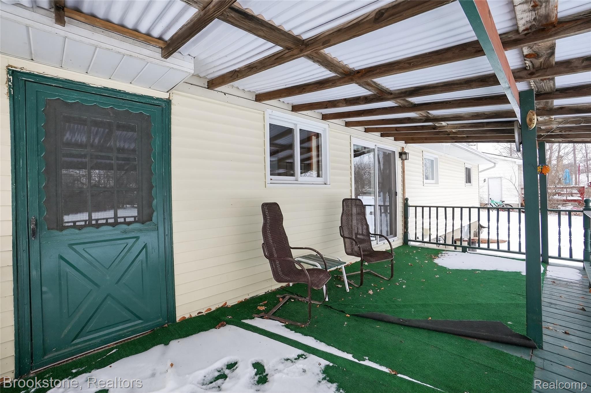300 N Kibbee Street