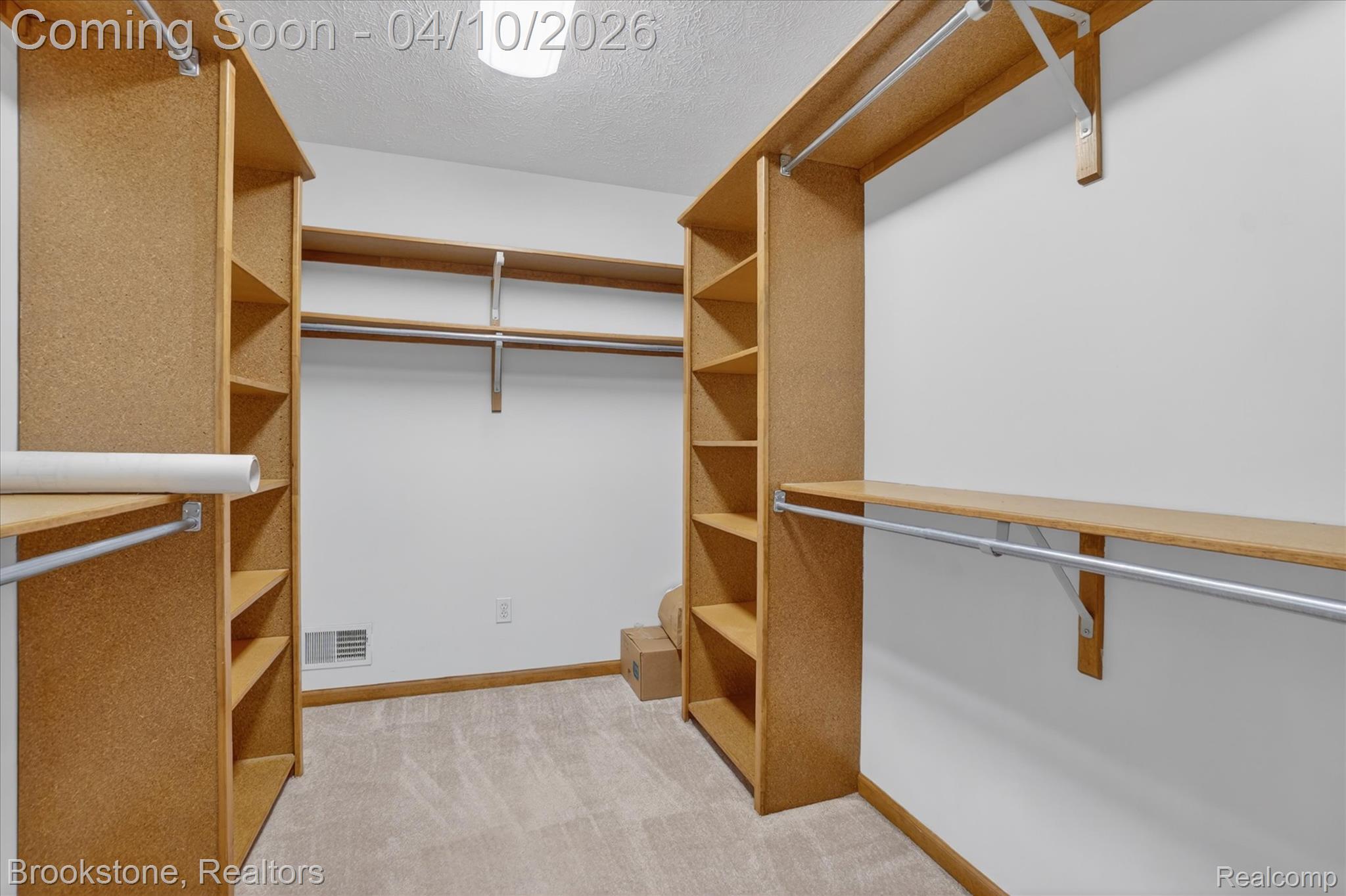 12359 Mission Hills Drive